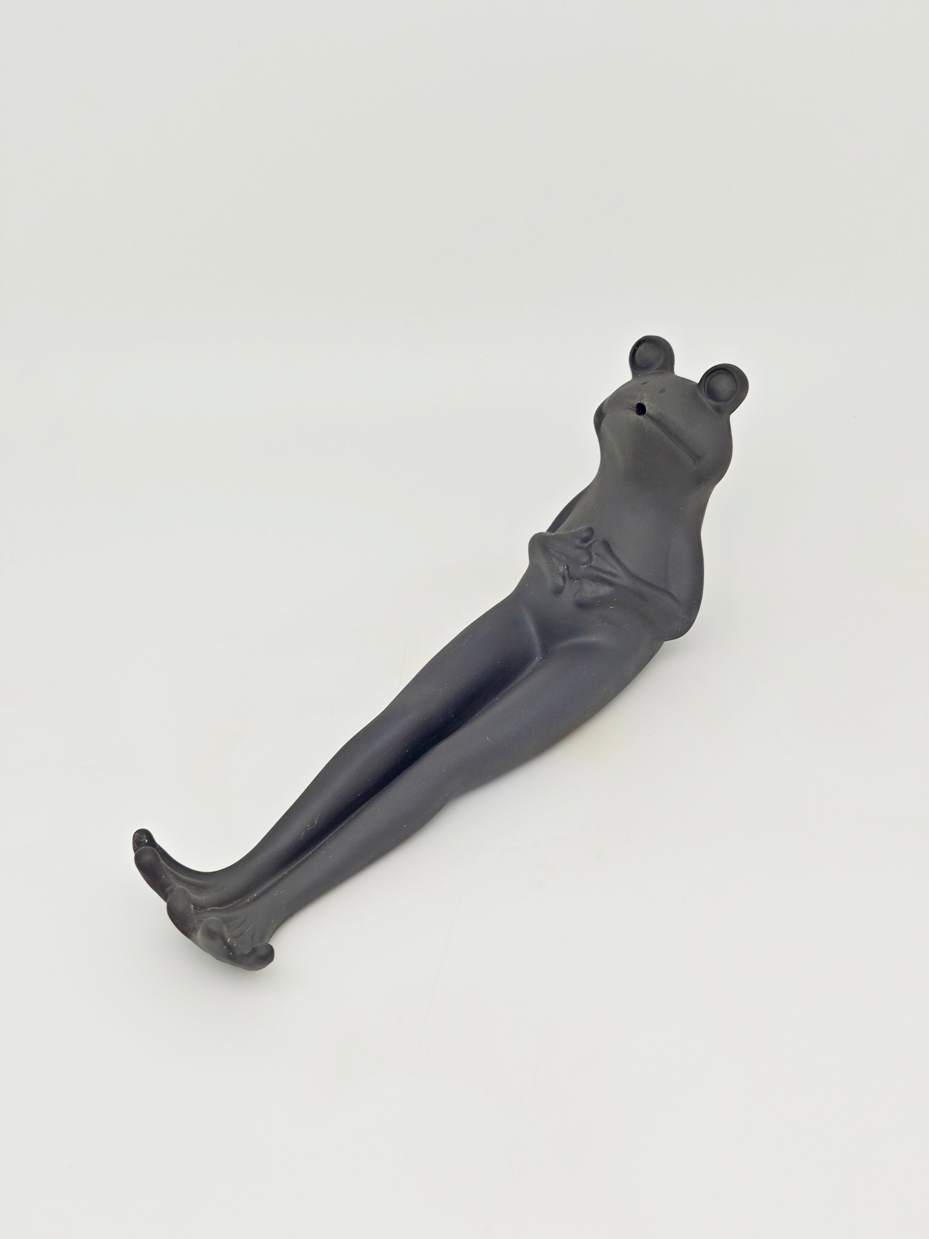 Ceramic Reflux Incense Burner - Decorative Incense Burner Biblo - Relaxing Frog Minimalist Reclined Pose Burner 21.5cm BIB-21 - DOMEDBAZAAR