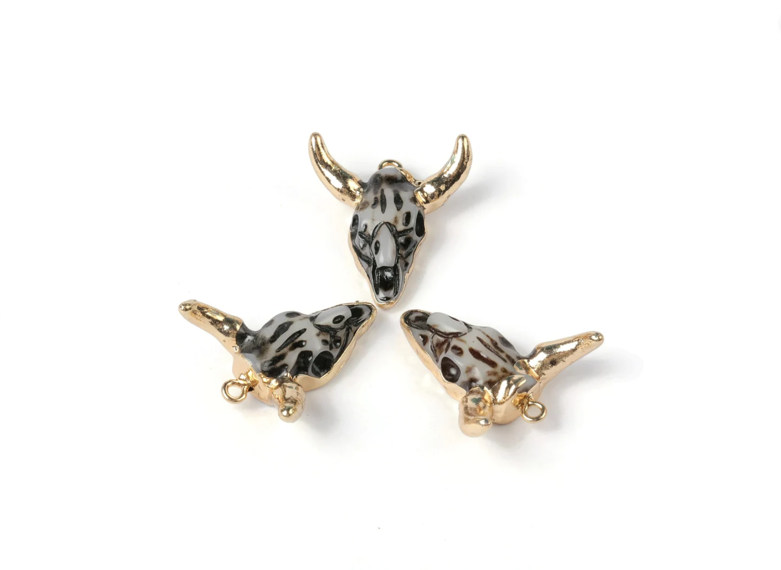 Resin Bull Figure Charms, Copper Buffalo Cattle Skull Pendant, Resin Horn Cattle Charms, Bull Head Druzy Charms, Jewelry Supplies 29*27mm - DOMEDBAZAAR
