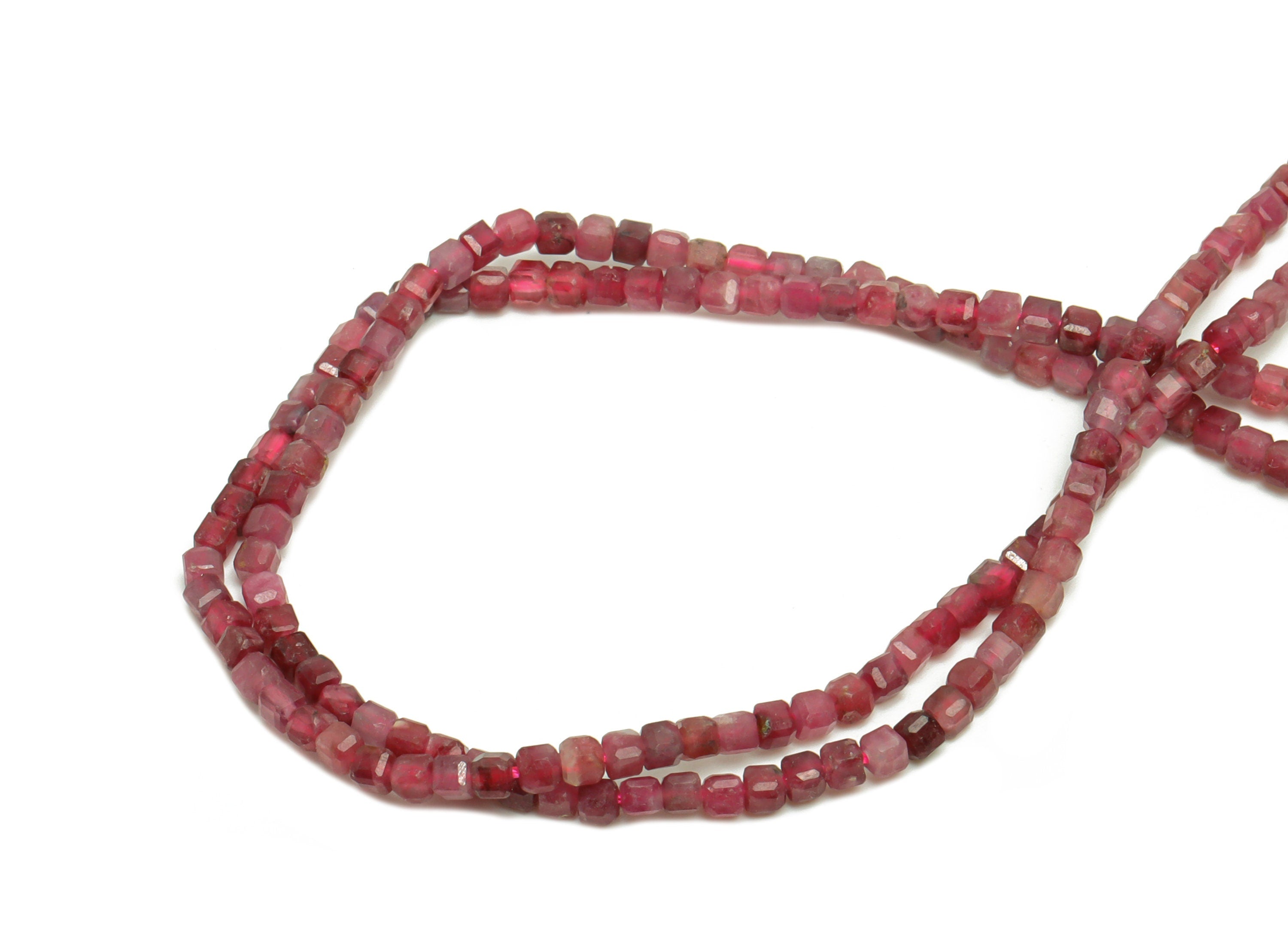 2.5mm Ruby Cube Beads - Stone Crystal - Gemstone Purple Ruby Beads - 15.5 "/ Strand Faceted Cube Beads - Natural Stone Beads - NS2078 - DOMEDBAZAAR