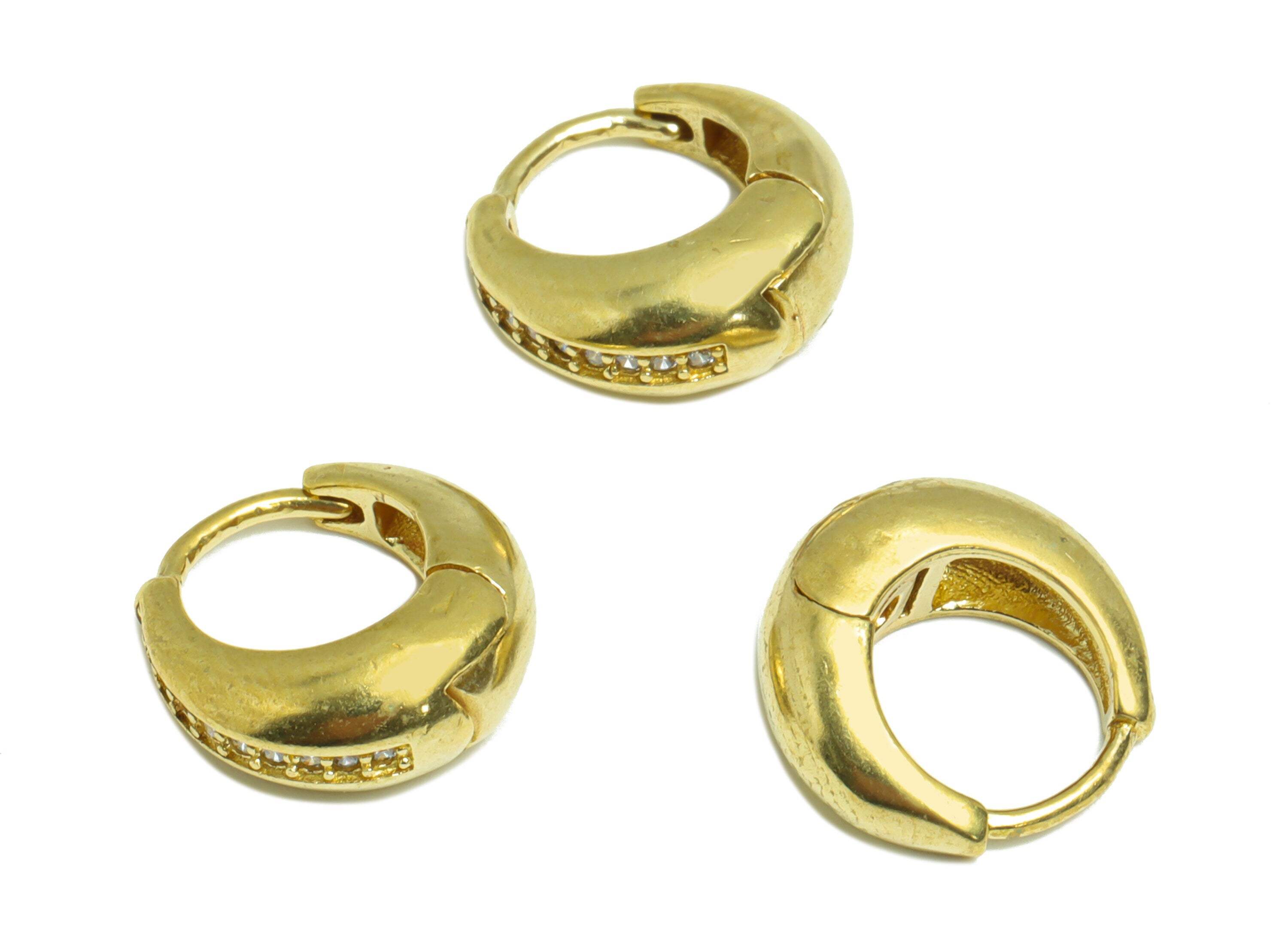 Oval CZ Huggie Hoop Earring - Raw Brass Textured Zircon Earring Clasp - Thick Hoop Clasp Earring - Zircon Hoop Earring - 13x13x4mm - PP9315 - DOMEDBAZAAR