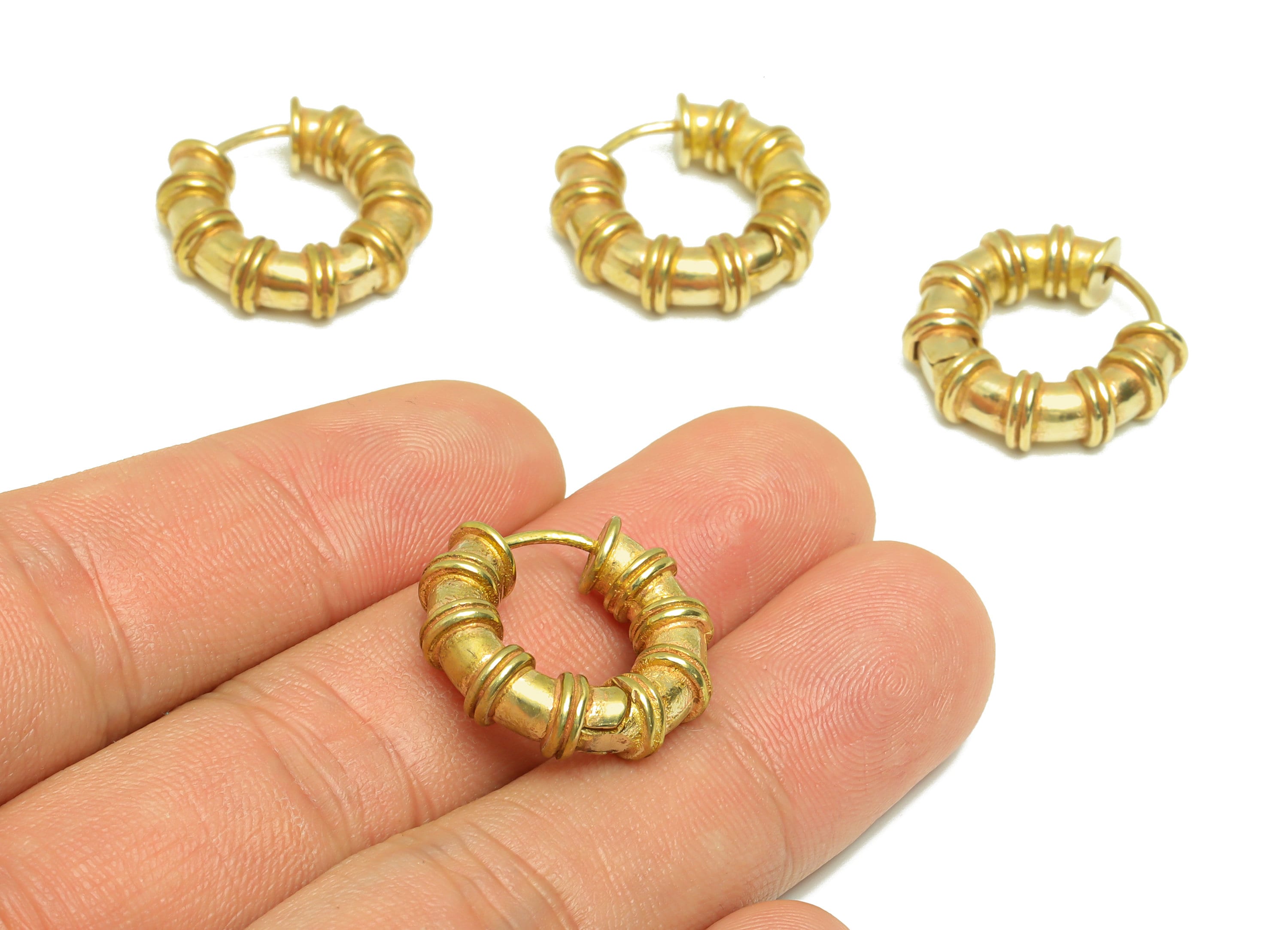 Brass Thick Huggie Hoop Earring - Raw Brass Textured Earring Clasp - Pipeline Hoop Clasp Earring - Thick Hoop Earring - 21x19x6mm - PP9214 - DOMEDBAZAAR