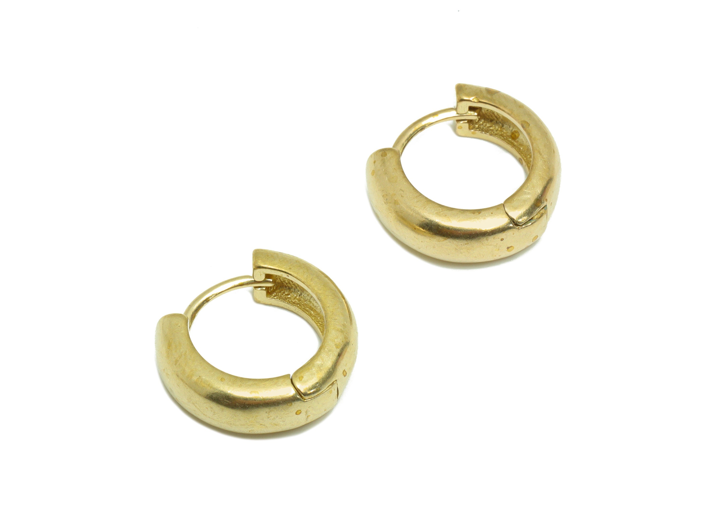 Brass Thick Huggie Hoop Earring - Raw Brass Circle Earring Clasp - Brass Clasp Earring - Clasp Hoop Earring - 14.8x13.7x4.8mm - PP9584 - DOMEDBAZAAR