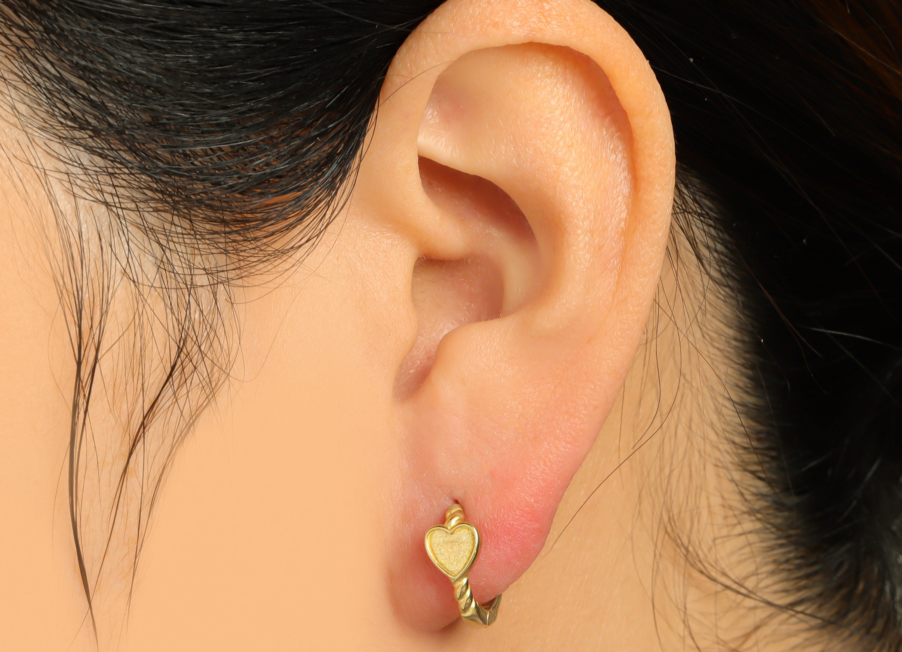 Heart Chain Huggie Hoop Earring - Raw Brass Earring Clasp For Enamel- Ring Clasp Earring - Twisted Clasp Hoop Earring - 13x12.8x5mm - PP9599 - DOMEDBAZAAR
