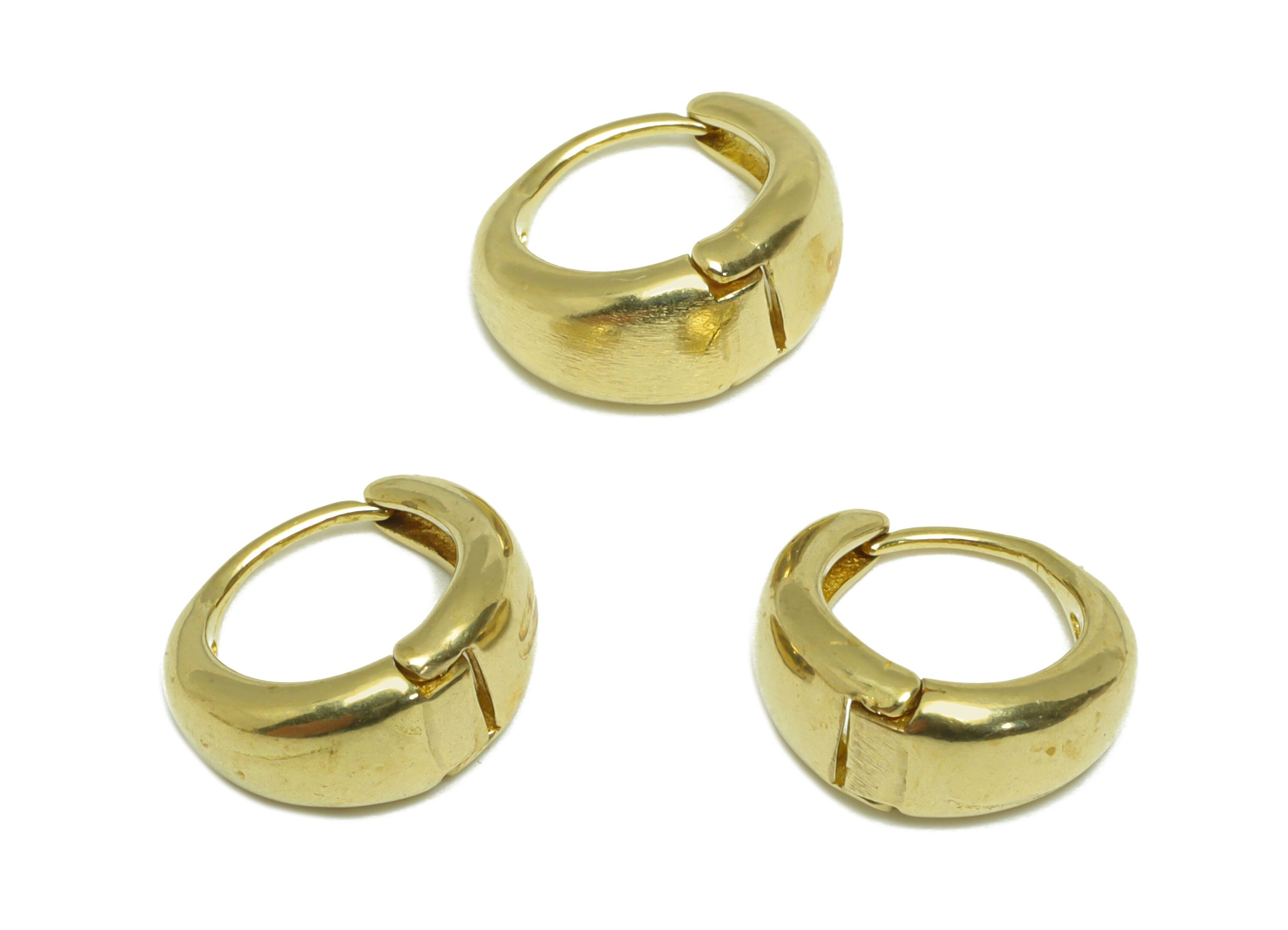 Brass Thick Huggie Hoop Earring - Raw Brass Mini Earring Clasp - Brass Circle Hoop Clasp Earring - Clasp Huggie Earring - 10x11x2mm - PP9492 - DOMEDBAZAAR