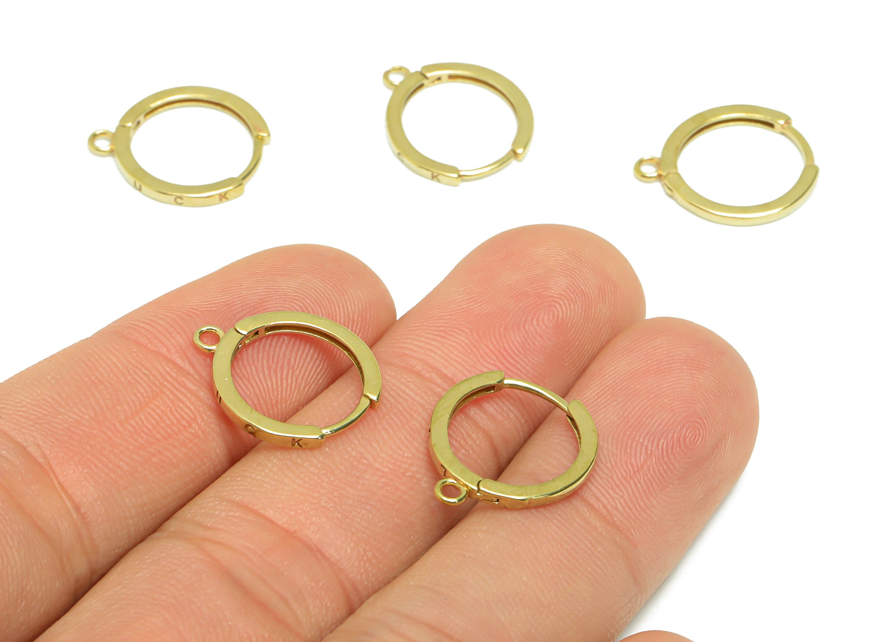 Brass Oval Huggie Hoop Earring - Raw Brass Hoop Huggie Earring With Loop - Brass Geometry Huggie Hoop Earring - 16.6x14.09x1.45mm - PP9516 - DOMEDBAZAAR