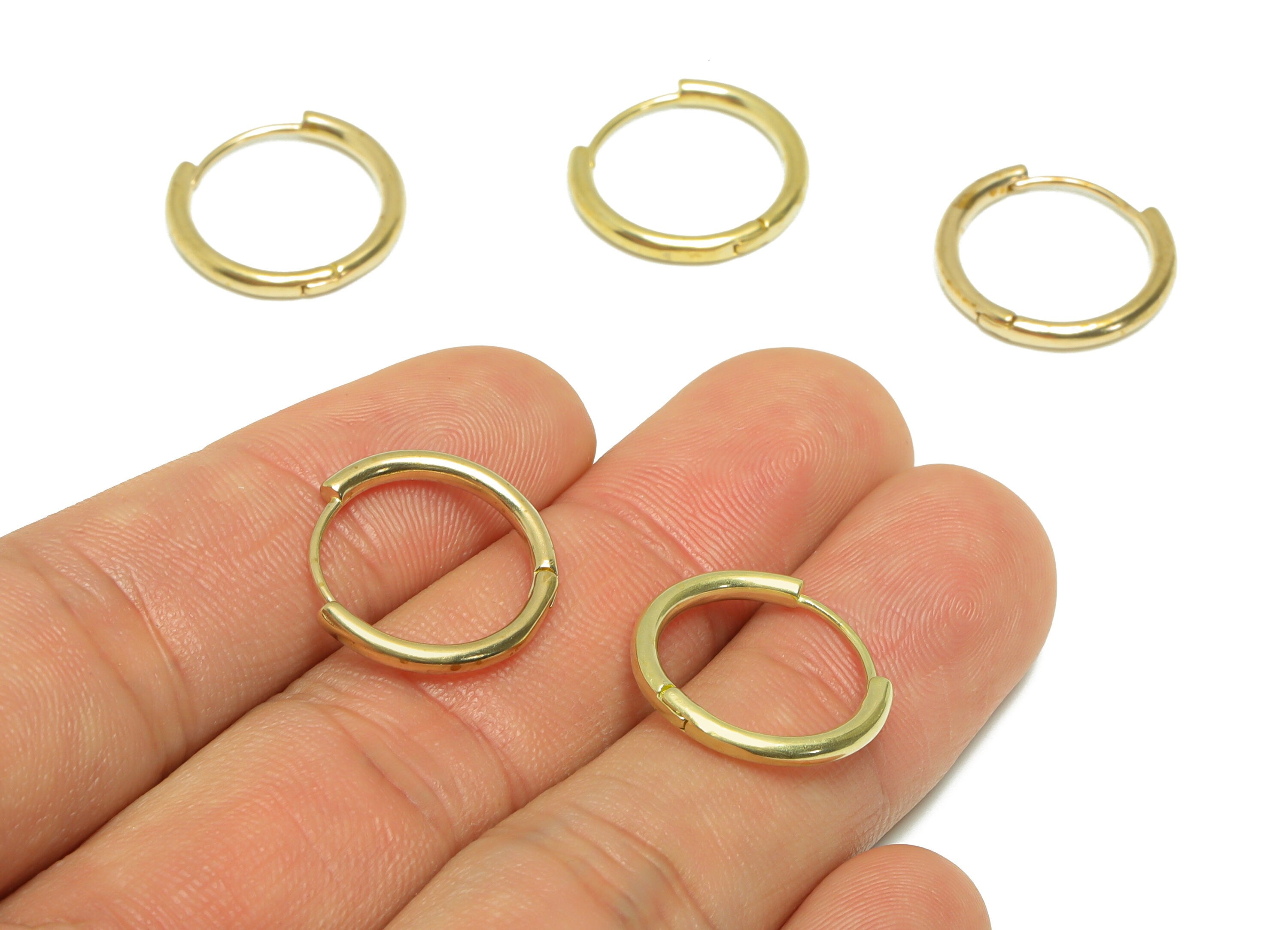 Brass Round Huggie Hoop Earring - Raw Brass Circle Hoop Wire Earring - Brass Clasp Minimalist Huggie Hoop Earring - 17.9x16.9x2.1mm - PP9809 - DOMEDBAZAAR