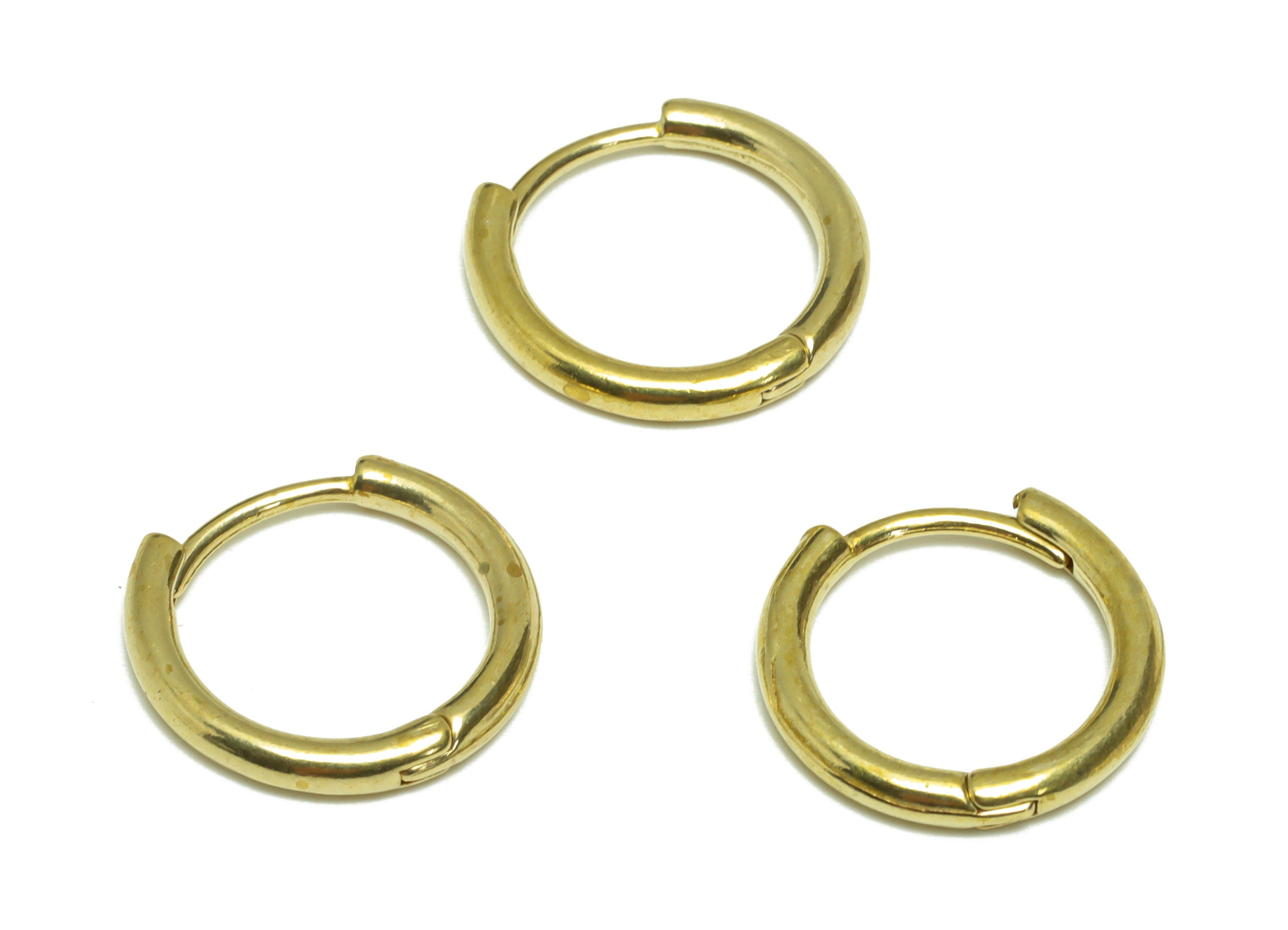 15mm Round Huggie Clasp Earring - Raw Brass Hoop Clasp Earring - Brass Hoop Circle Earring - Round Hoop Earring - 15x15.9x2.12mm - PP9541 - DOMEDBAZAAR