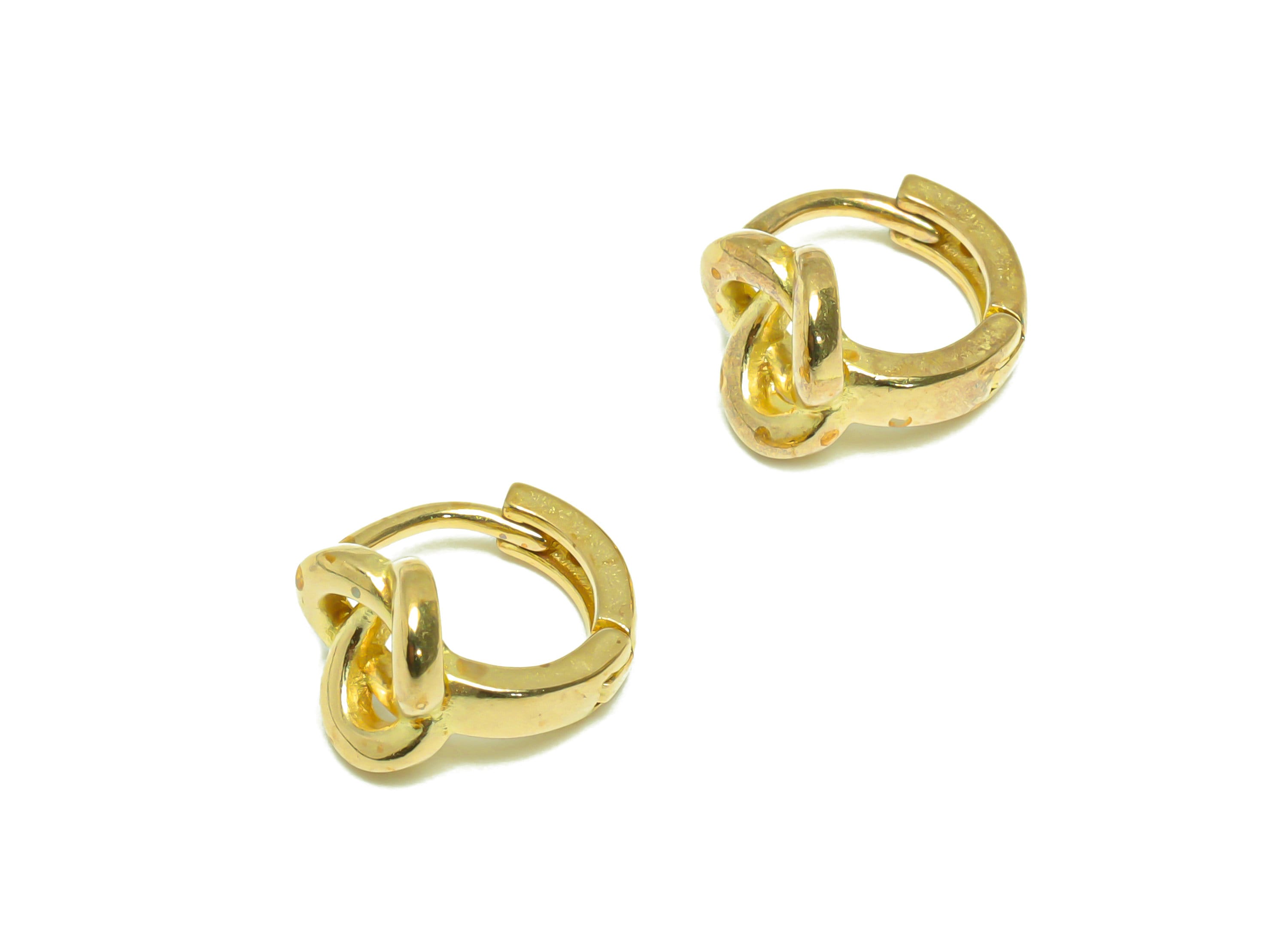 Twisted Wire Huggie Hoop Earring - Raw Brass Round Earring Clasp - Brass Huggie Hoop Earring - KnotHoop Earring - 10.3x9.5x7.2mm - PP9654 - DOMEDBAZAAR