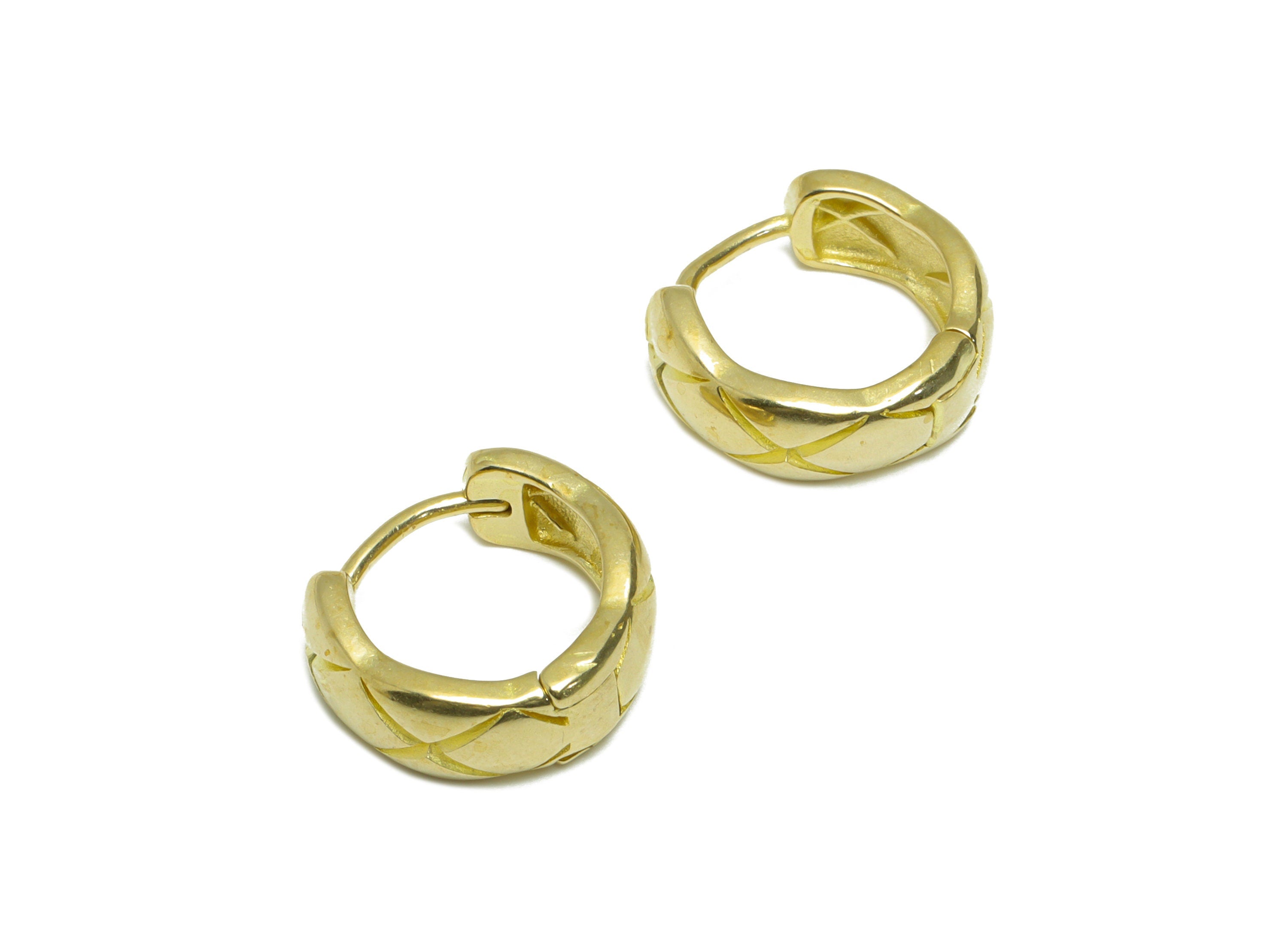 15mm Brass Textured Huggie Hoop Earring - Raw Brass Thick Wire Earring Clasp - Brass Round Clasp Hoop Earring -15.5x14.4x5.94mm - PP9757 - DOMEDBAZAAR
