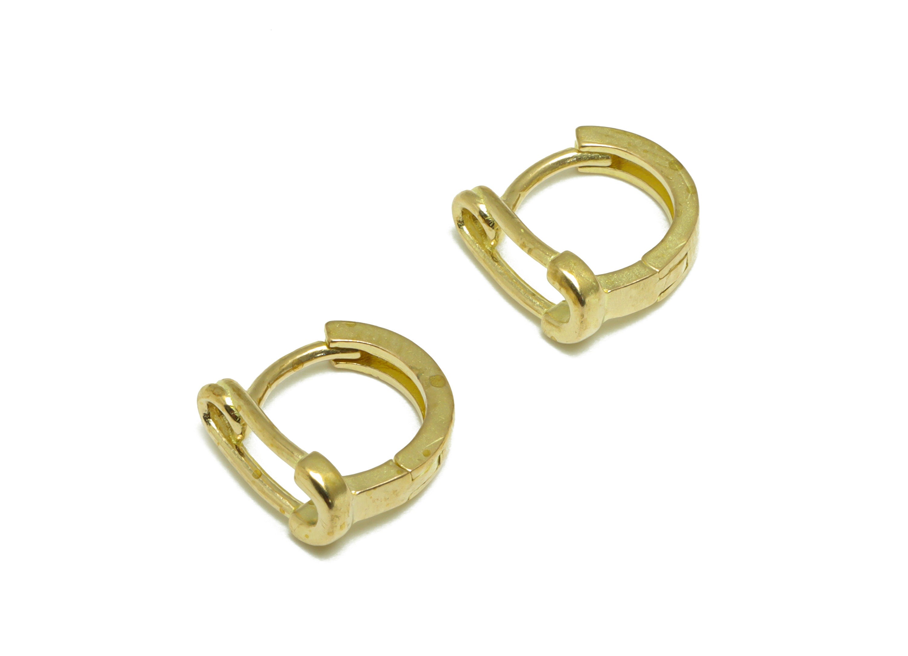 Brass Pin Huggie Hoop Earring - Raw Brass Safety Pin Hoop Huggie Earring - Brass Pin Hoop Earring - 11.3x10.6x4.94mm - PP9753 - DOMEDBAZAAR