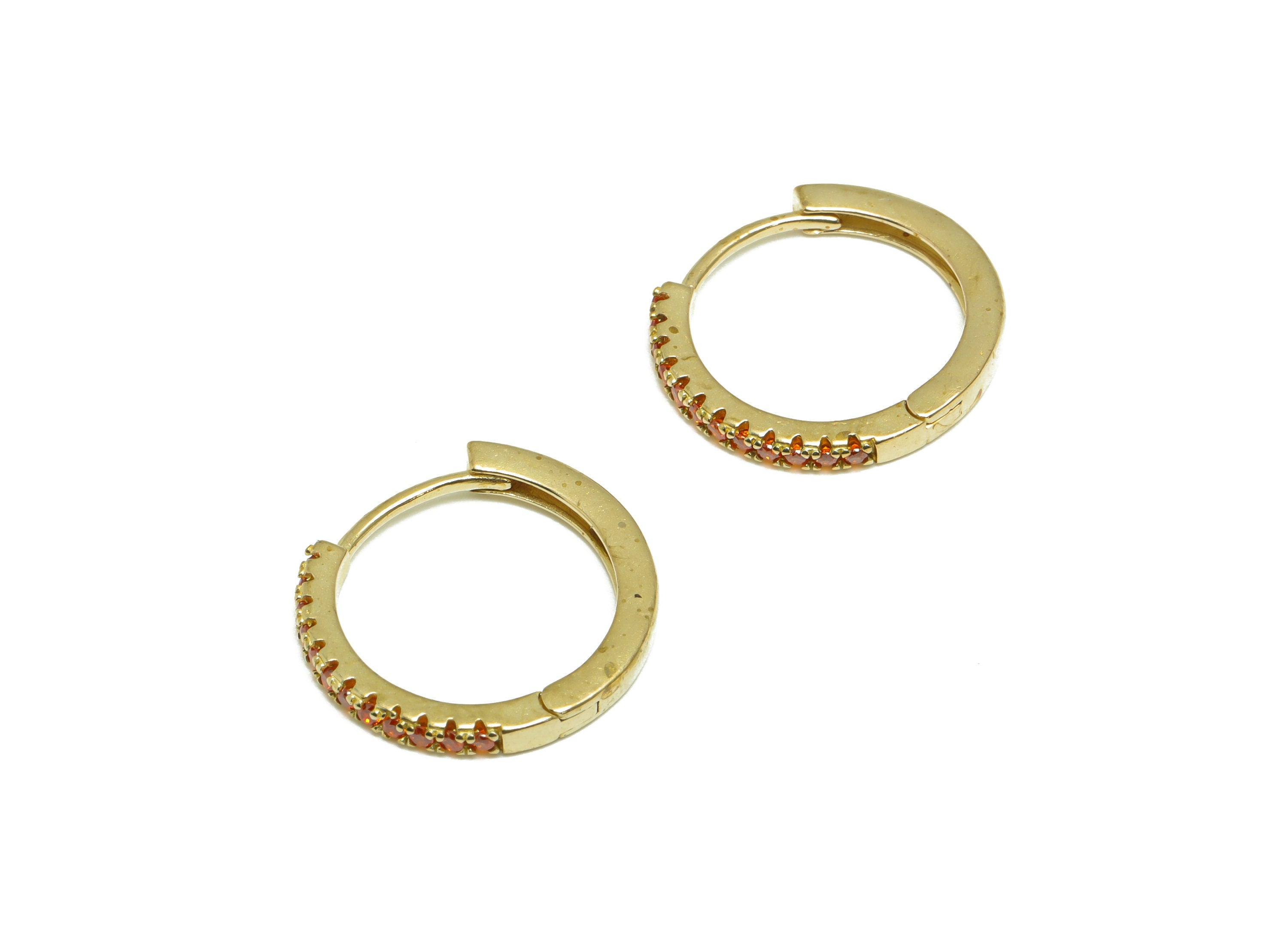 Brass Round Huggie Hoop Earring - Raw Brass Red Cubic Zircon Hoop Wire Earring - Rainbow CZ Zircon Huggie Clasp Earring - 17x16x2mm - PP9802 - DOMEDBAZAAR