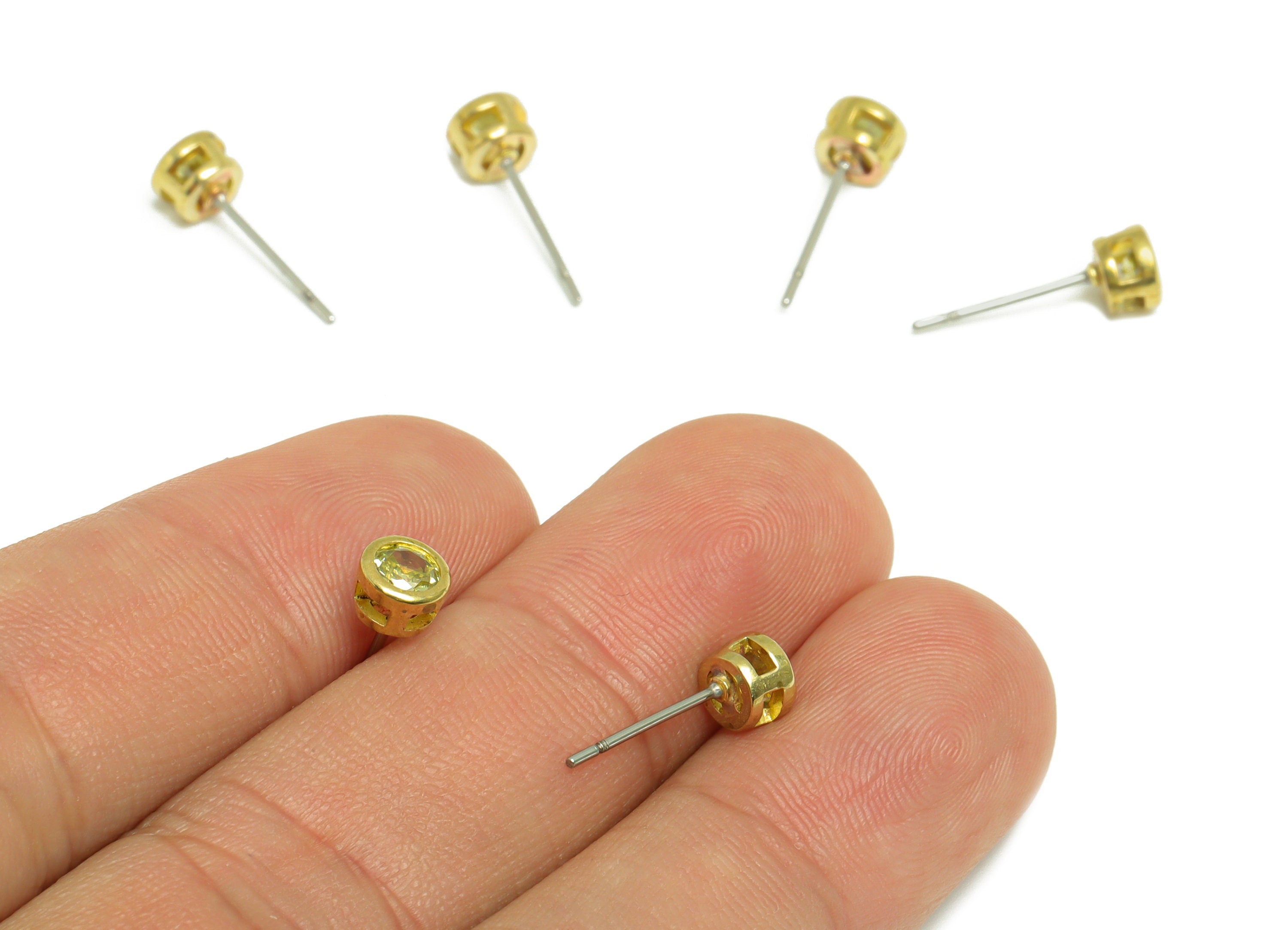 Olive (CZ-14) Zircon Earring Stud - Raw Brass Minimalist CZ Earring Post - Cubic Zircon Earring Post - 15.6x5.4x3.5mm - PP9825K - DOMEDBAZAAR