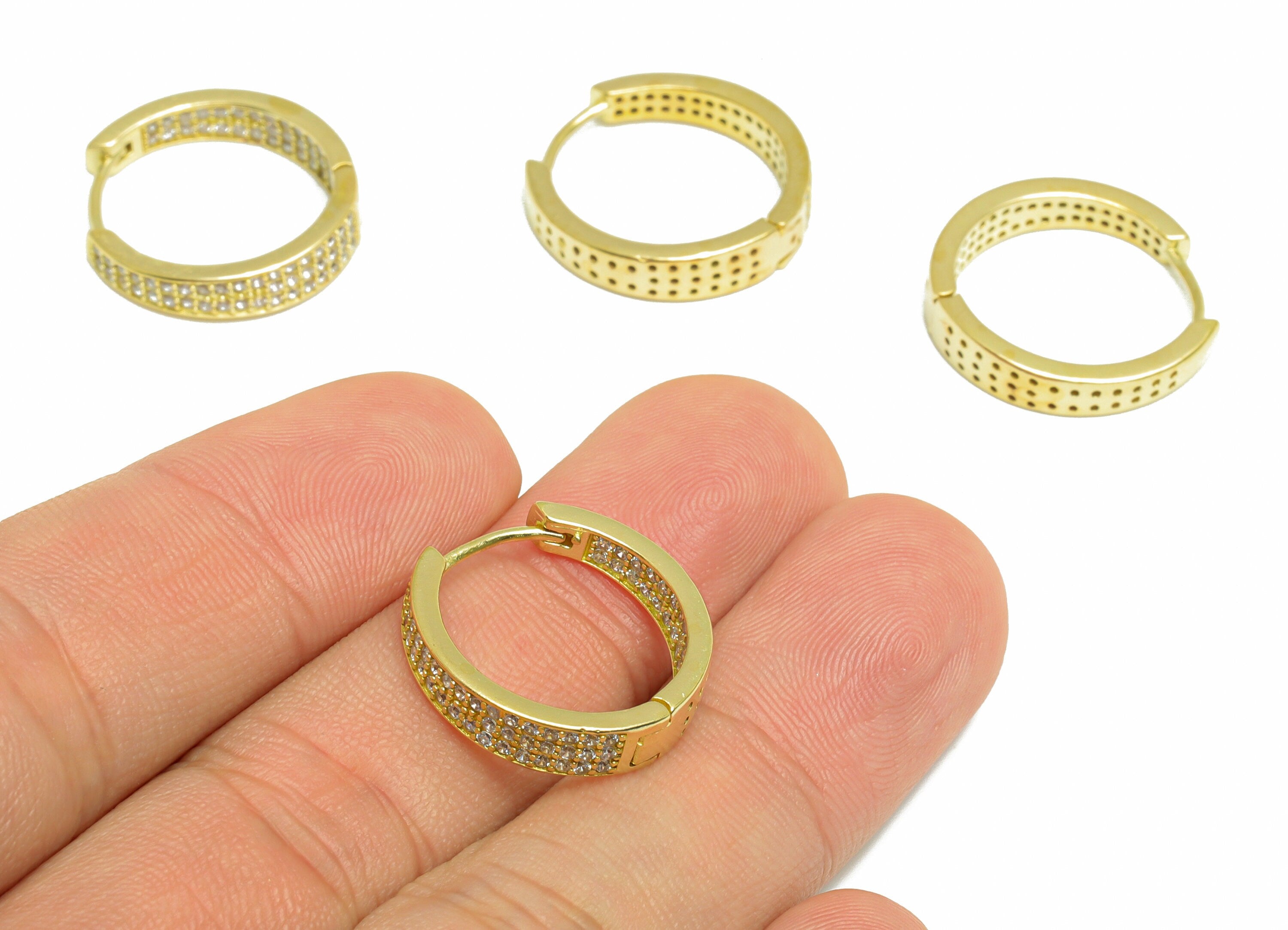 Brass CZ Huggie Hoop Earring - Brass Hoop Cubic Zircon Earring - Textured Huggie Earring - Zircon Huggie Hoop Clasp - 19.7x19.2x4mm - PP9994 - DOMEDBAZAAR