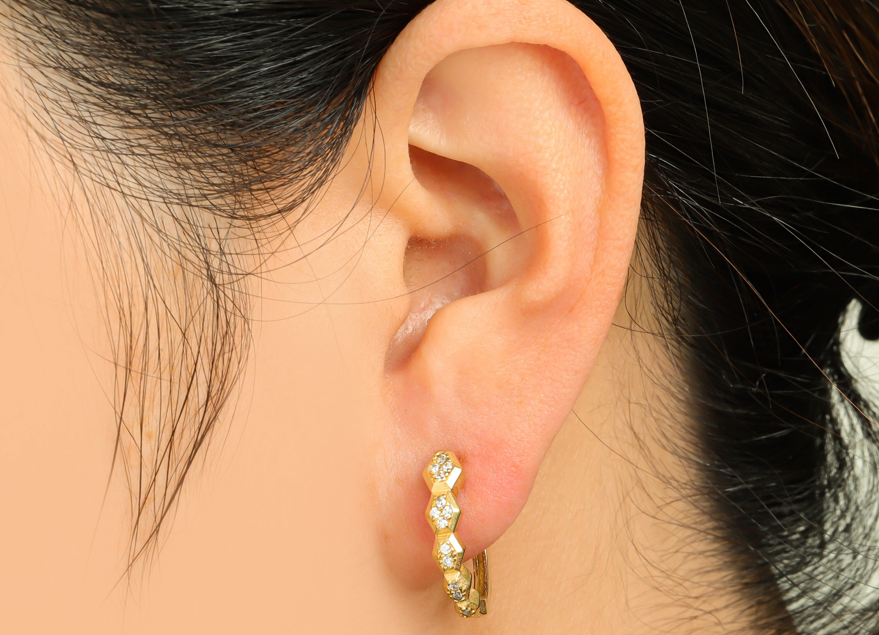 Brass CZ Huggie Hoop Earring - Brass Hoop Hexagon Zircon Earring - Brass Huggie Earring - Geometry Earring Hoop - 19x18.8x4.6mm - PP9996 - DOMEDBAZAAR