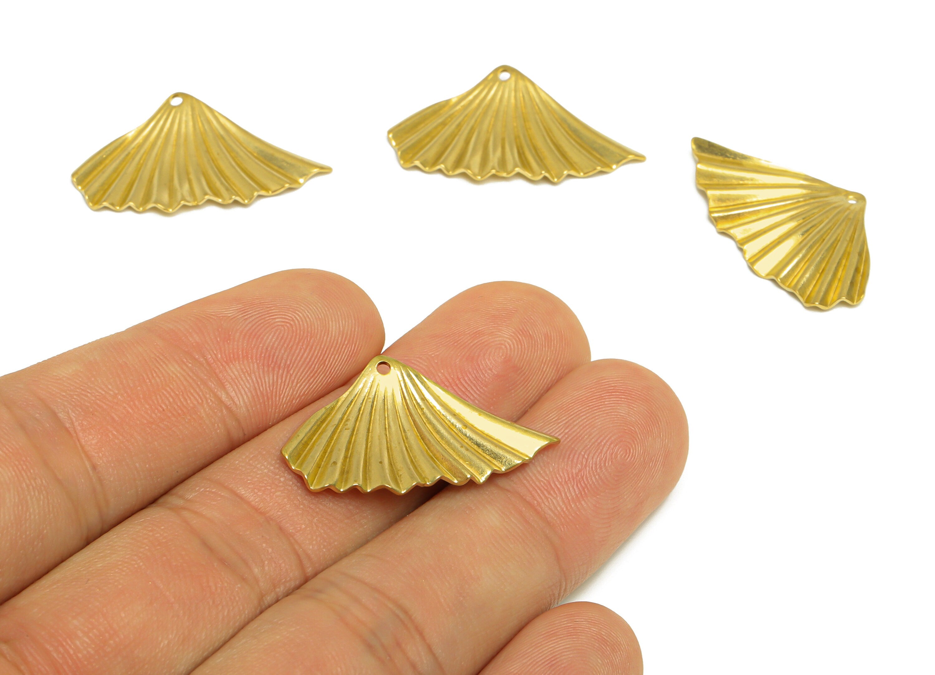 Brass Fan Earring Charm - Raw Brass Wavy Whale Tail Earring Charm - Brass Wavy Fan Pendant - Brass Tail Charm - 29.3x16.8x1.6mm - PP10295 - DOMEDBAZAAR