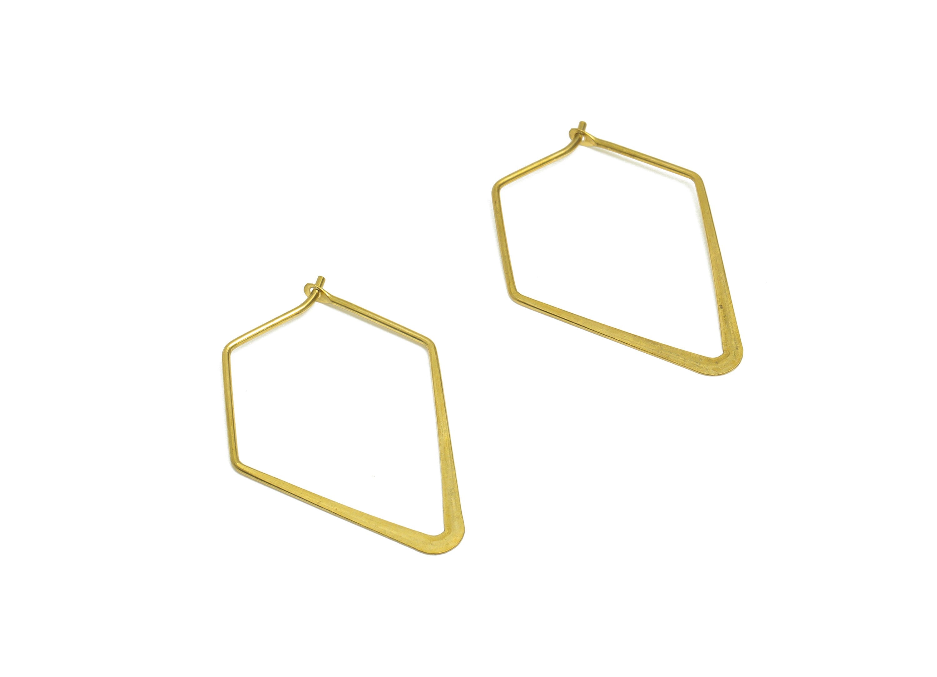 Brass Diamond Wire Hoop Earring - Raw Brass Hammered Pentagon Wire Earring - Geometry Wire Hoop Lock Earring Charm - 30x20x0.8mm-PP10425-30 - DOMEDBAZAAR