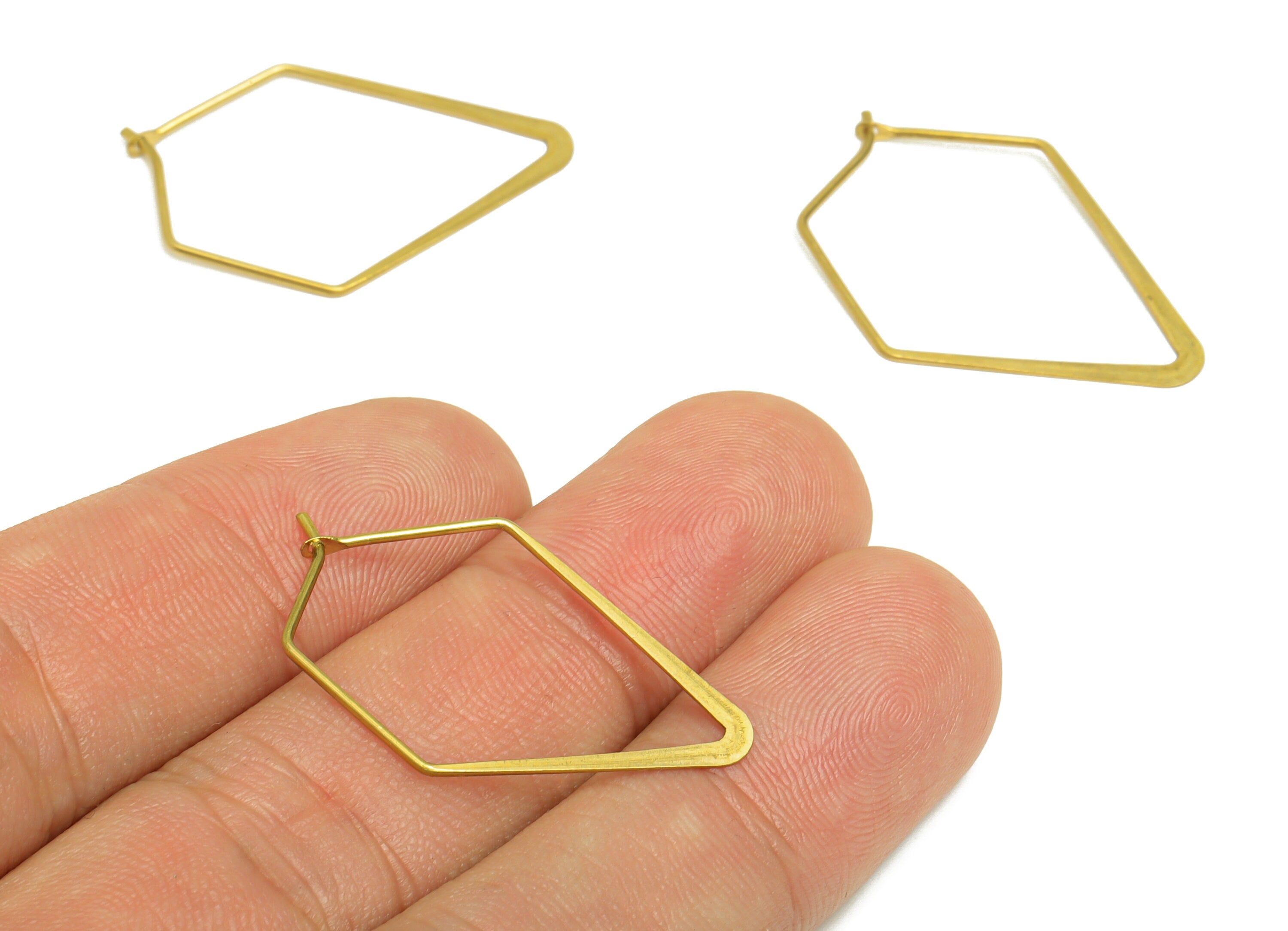 Brass Diamond Wire Hoop Earring - Raw Brass Hammered Pentagon Wire Earring - Geometry Wire Hoop Lock Earring Charm - 30x20x0.8mm-PP10425-30 - DOMEDBAZAAR