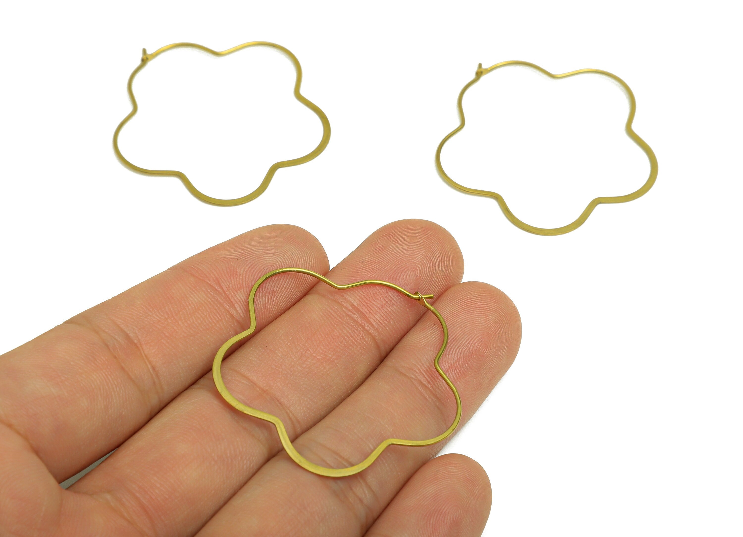 Brass Flower Wire Hoop Earring - Raw Brass Hammered Flower Wire Earring - Geometry Wire Hoop Lock Earring Charms - 42x42x0.6mm-PP10370-40 - DOMEDBAZAAR