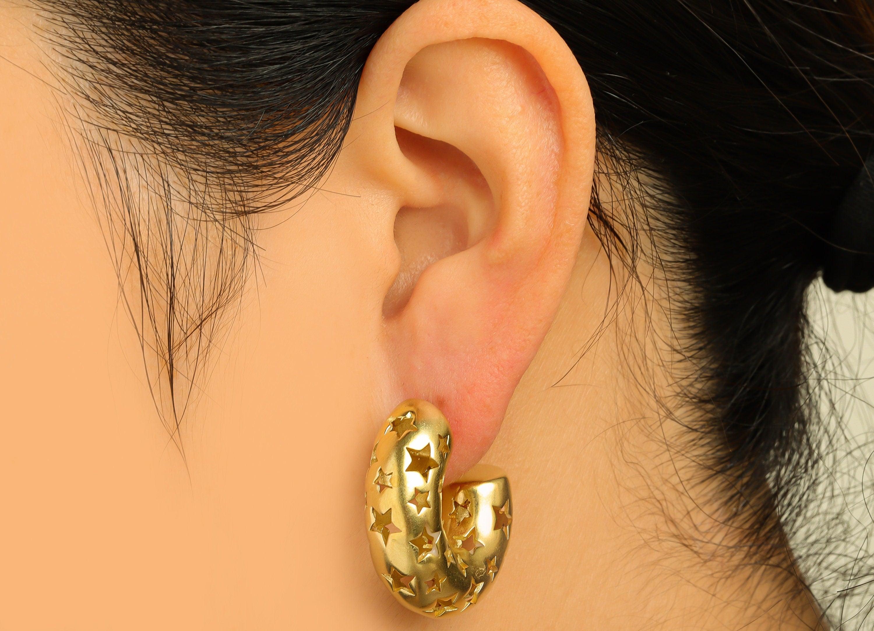 30mm Thick C Hoop Earring Stud - Raw Brass Hoop Earring Post - C Thick Hoop Star Earring Post - Hollow Hoop Earring - 30x25x10.5mm - PP10507 - DOMEDBAZAAR