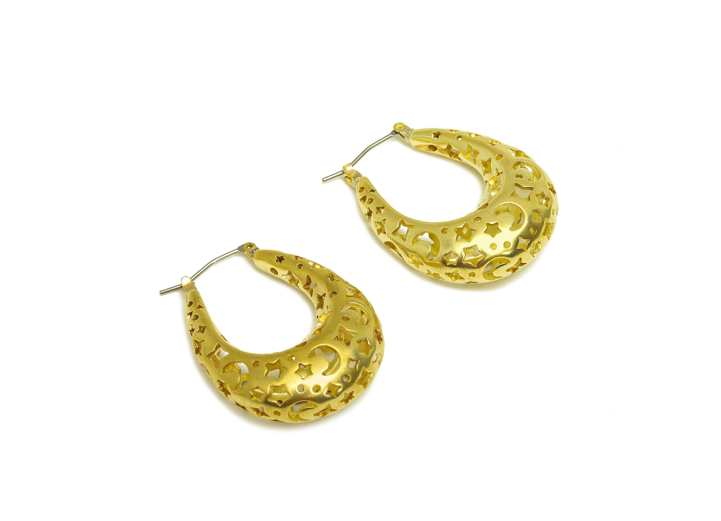 36mm Thick Hoop Earring Stud - Raw Brass Hinged Back Earring Post - Crescent Hoop Earring Post Earring - Hinged Back - 36x27x11mm - PP10517 - DOMEDBAZAAR