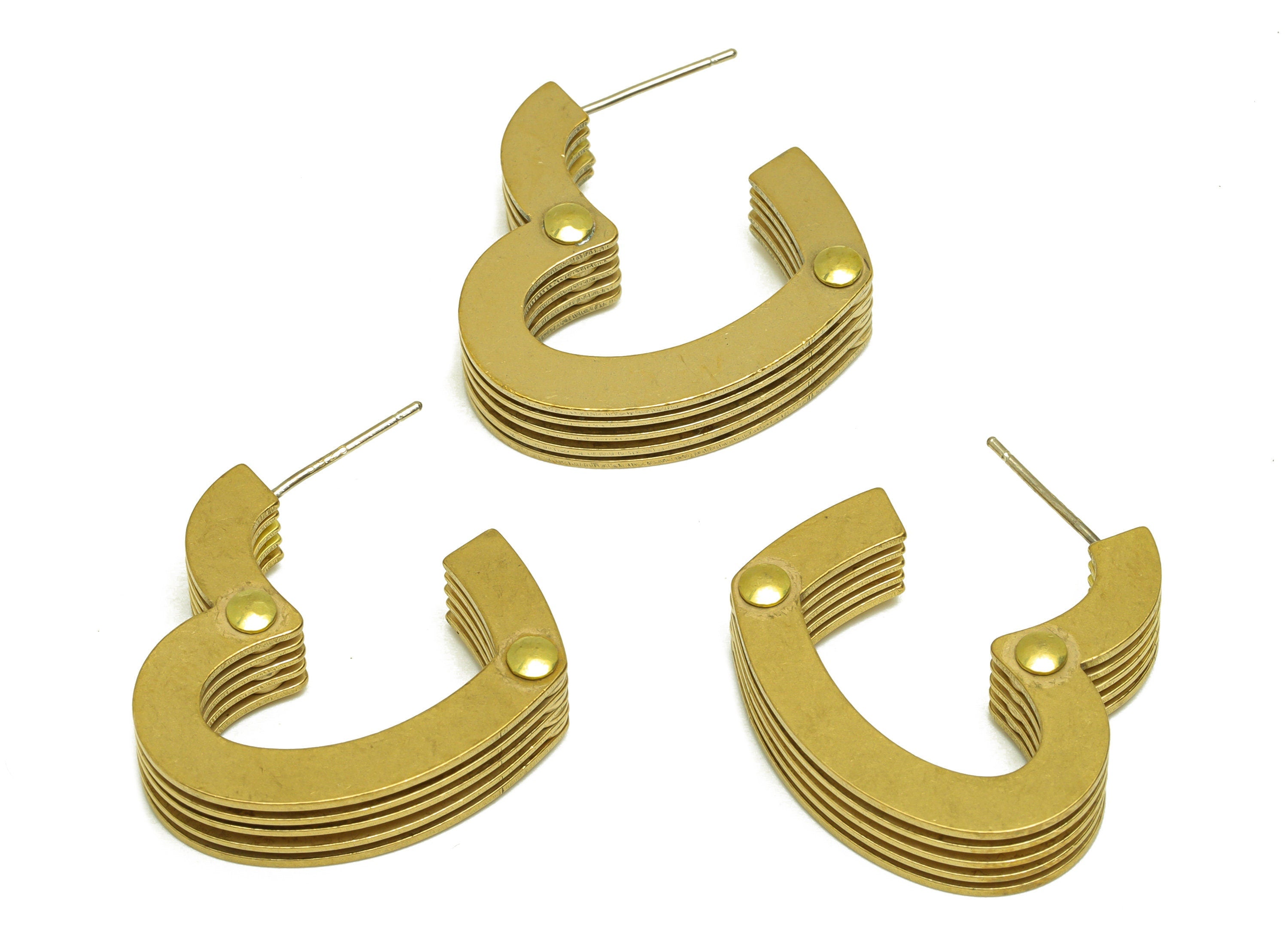Brass Hoop Heart Earring Stud - Raw Brass Thick Heart Earring Post - Brass Open Hoop Thick Heart Earring Post - 24.9x23.9x6.8mm - PP10612 - DOMEDBAZAAR