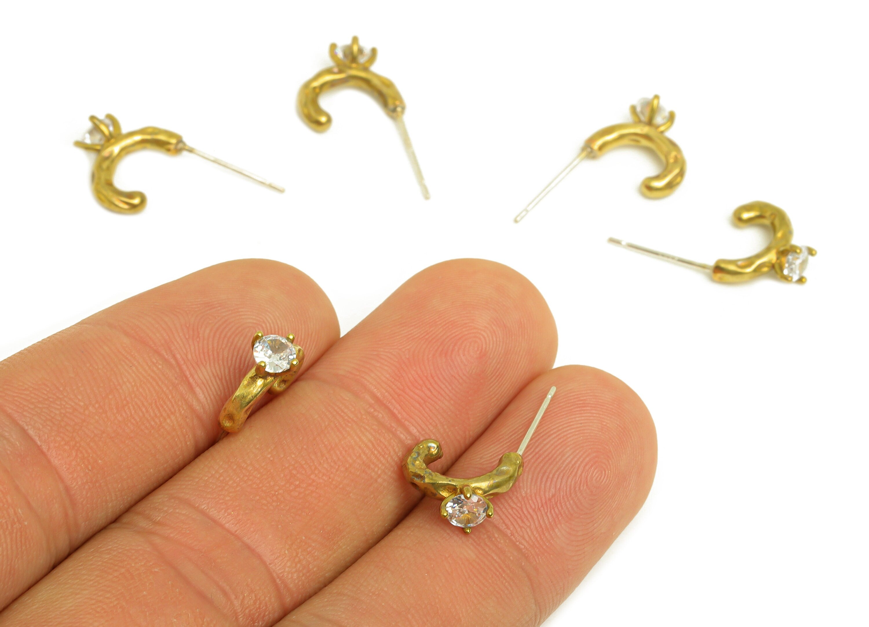 Brass CZ Earring Stud - Raw Brass Cubic Zircon Earring Post - Brass Hammered Hoop Earring - Daimond Post - 10.7x9.88x4.7mm - PP10719 - DOMEDBAZAAR