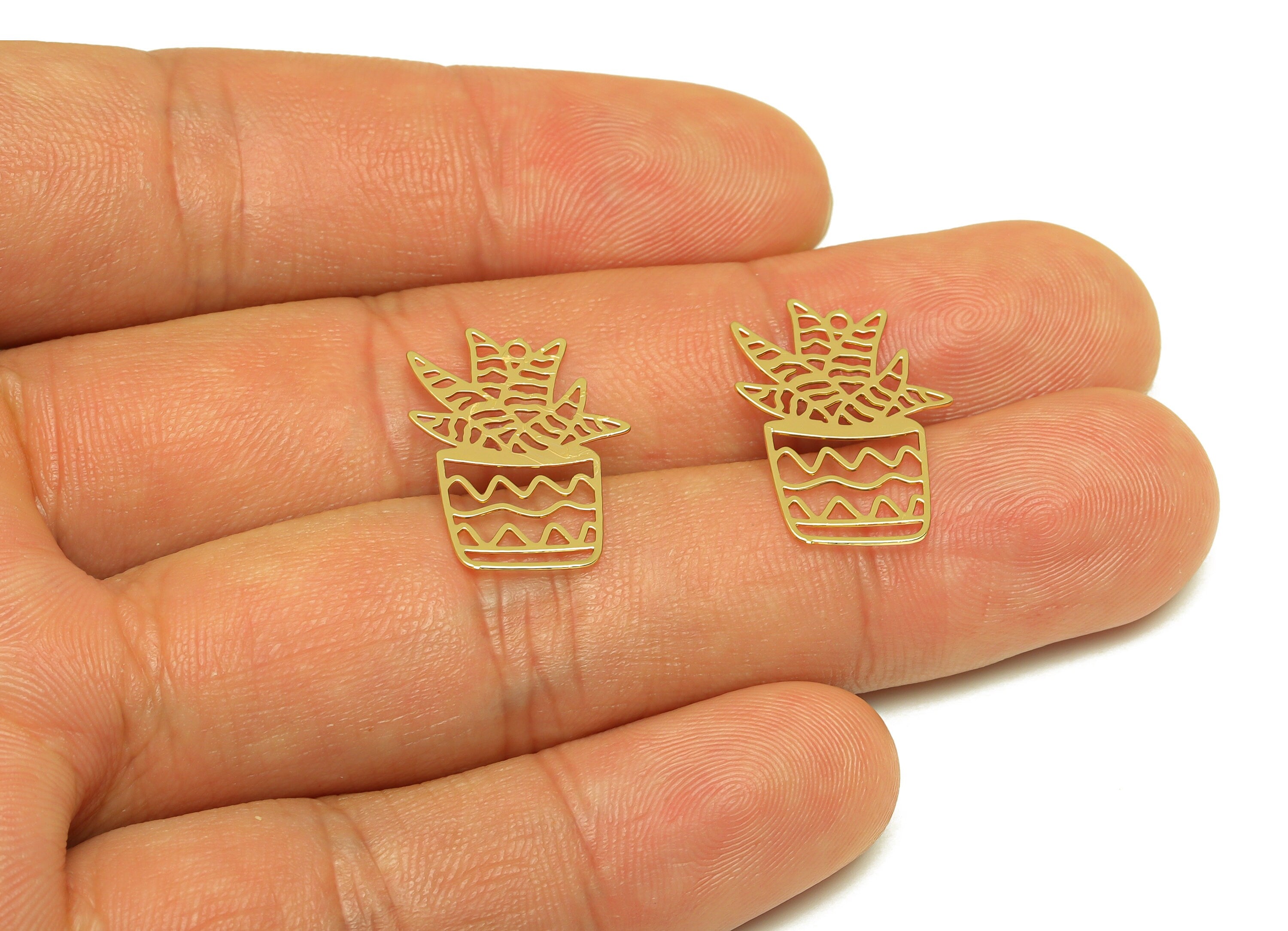 Brass Bouquet Earring Charm - Brass Pattern Wavy Earring Charm - Brass Botanical Pendant - 18K Real Gold Plating -20x15.5x0.35mm - RGP7172 - DOMEDBAZAAR