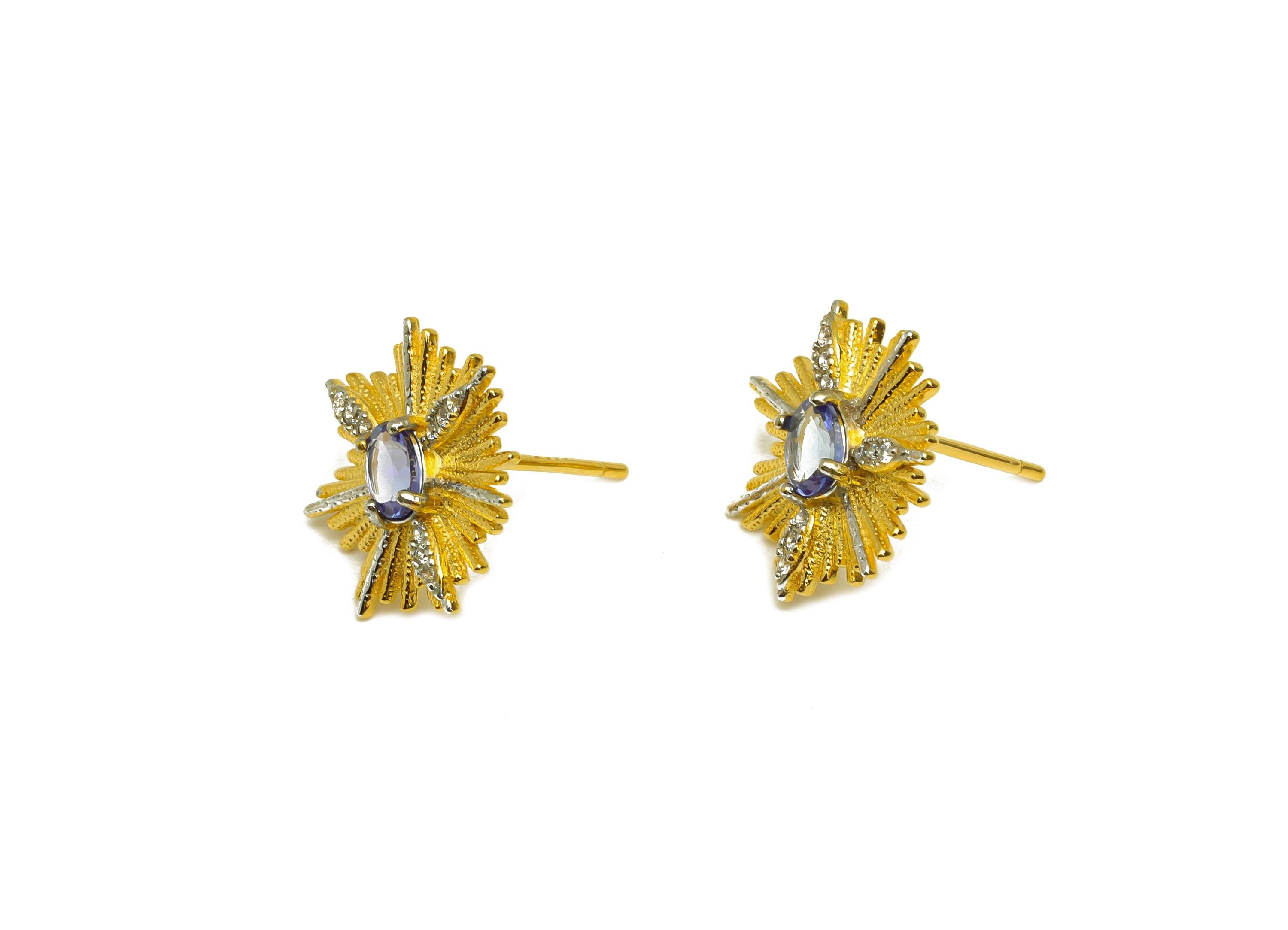 Tanzanite Silver Earring Post - Flower Zircon Crystal Earring Post - Natural Stone Stud - 18K Real Gold Plated Silver - 14x14x3mm - RGP7367 - DOMEDBAZAAR