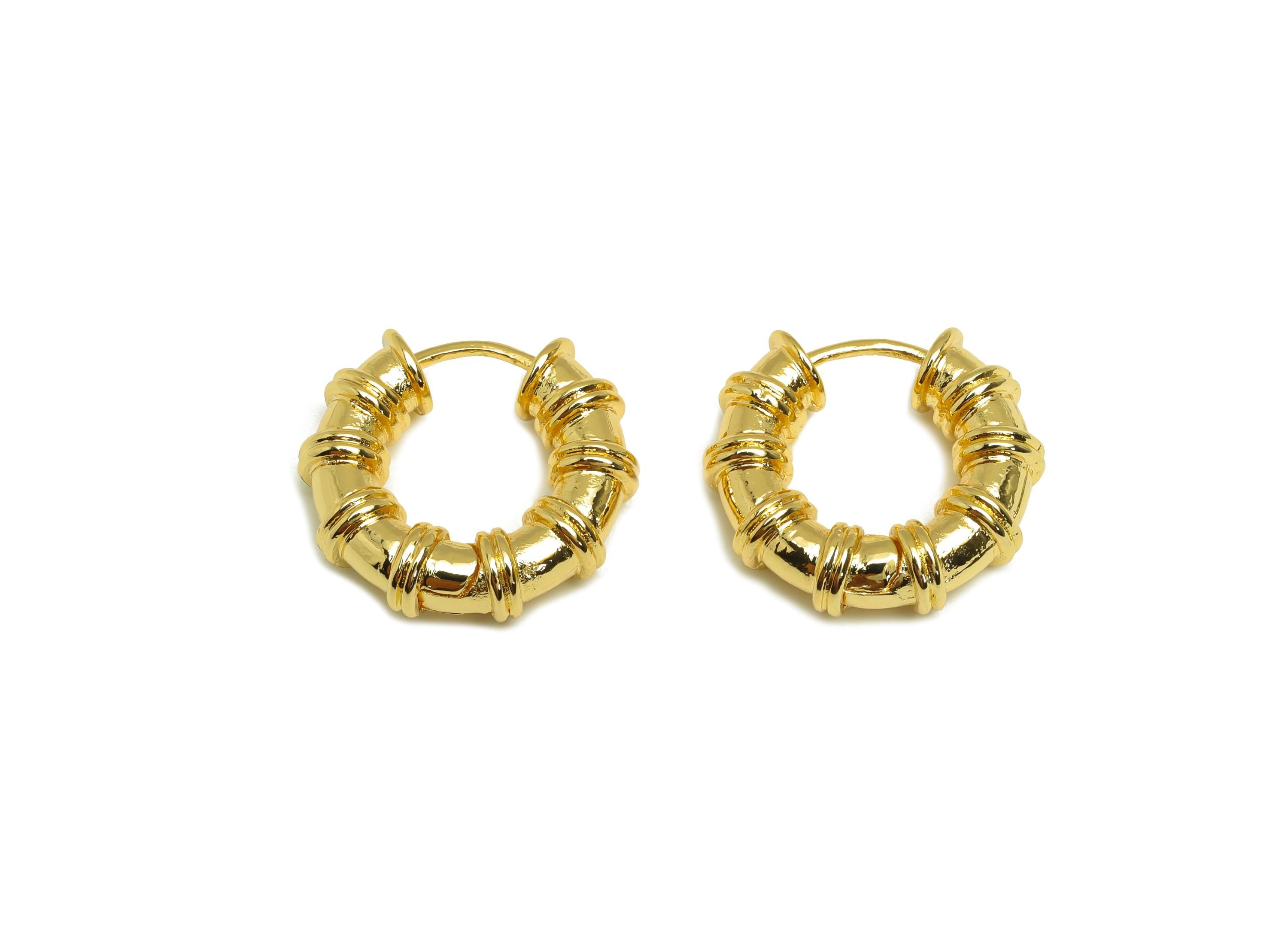 Brass Circle Huggie Earring - Gold Water Pipes Hoop Earrings - Thick Pipes Huggie Clasp - 18K Real Gold Plated - 21.42x19.83x6mm - RGP7749 - DOMEDBAZAAR