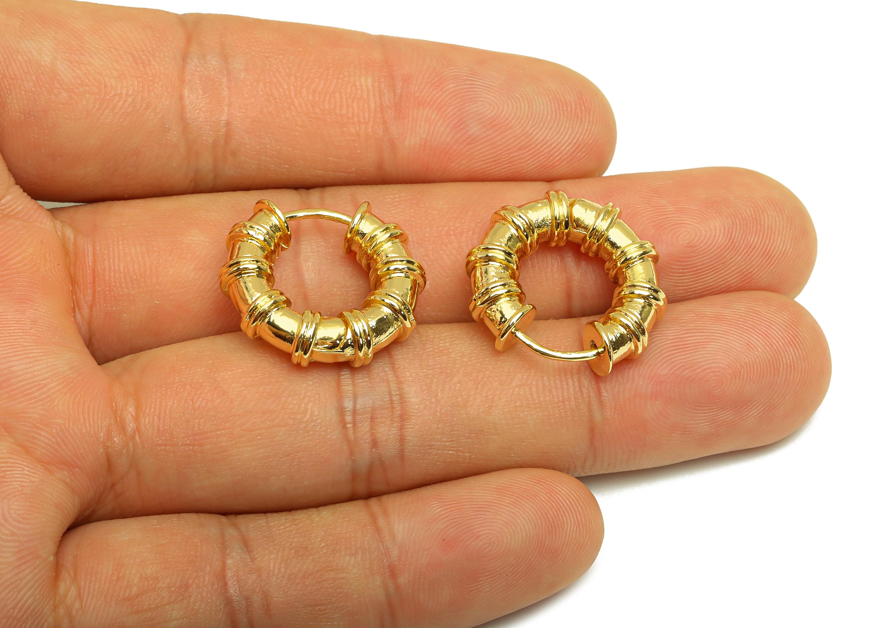 Brass Circle Huggie Earring - Gold Water Pipes Hoop Earrings - Thick Pipes Huggie Clasp - 18K Real Gold Plated - 21.42x19.83x6mm - RGP7749 - DOMEDBAZAAR