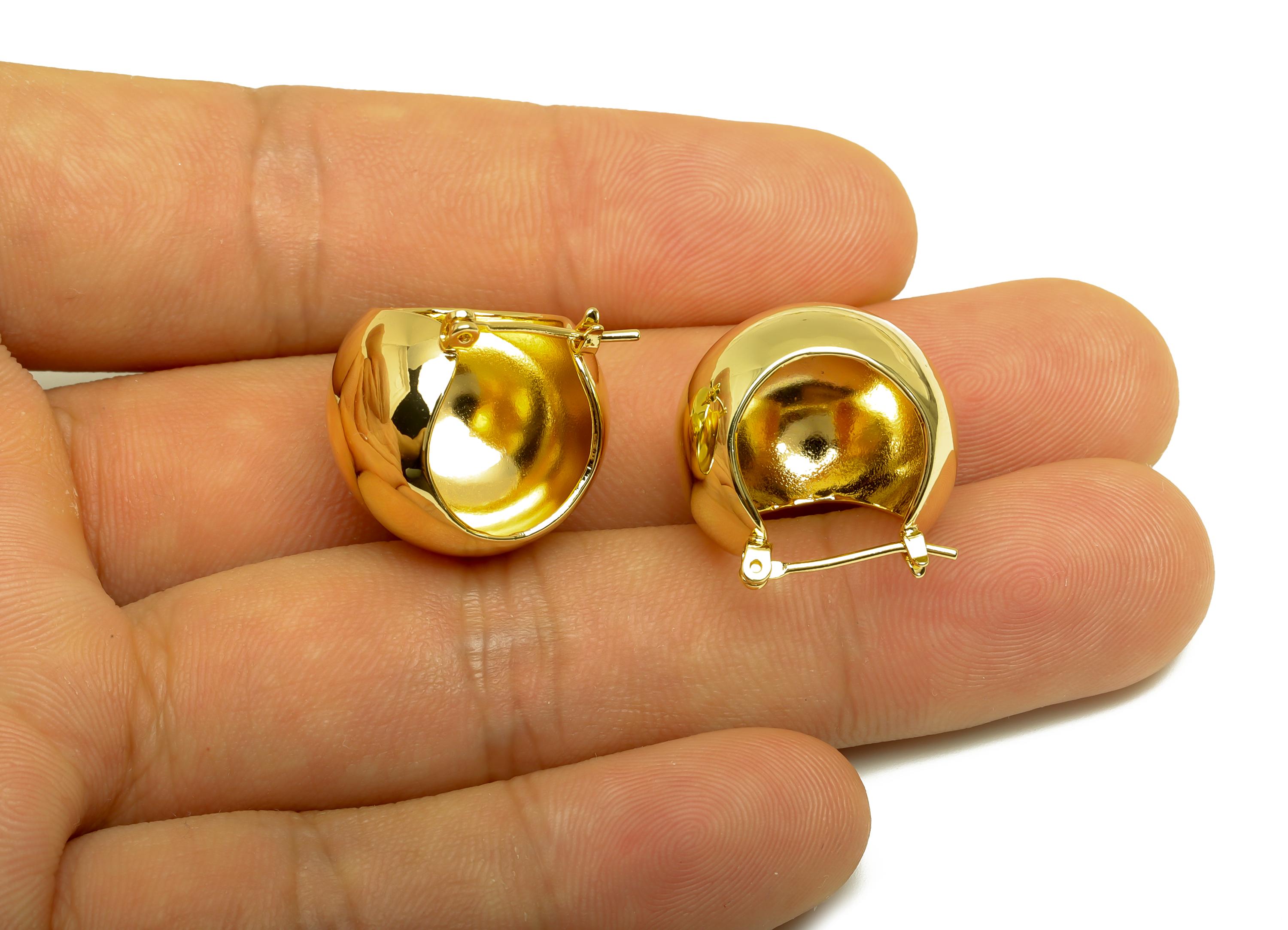 Brass Basket Hoop Earring - Gold Basket Huggie Hoop Earring - Round Basket Hoop Earrings - 18K Real Gold Plated - 20.64x19.42x1.4mm- RGP7971 - DOMEDBAZAAR