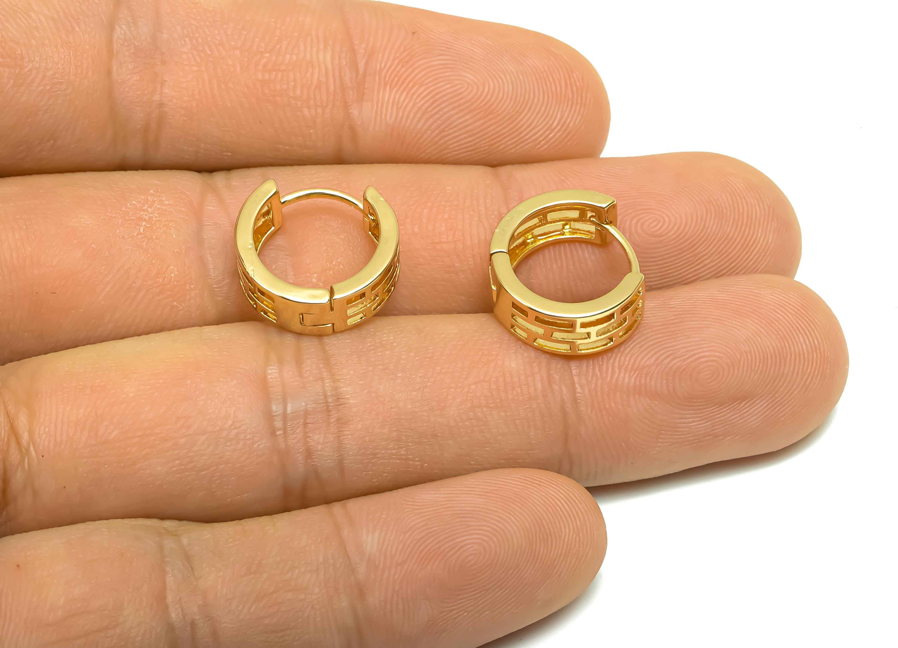 Brass Hoop Earring - Brass Hollow Huggie Hoop Earring - Brass Wide Clasp Hoop Earring - 18K Real Gold Plating - 14x14x5.5mm - RGP8355 - DOMEDBAZAAR