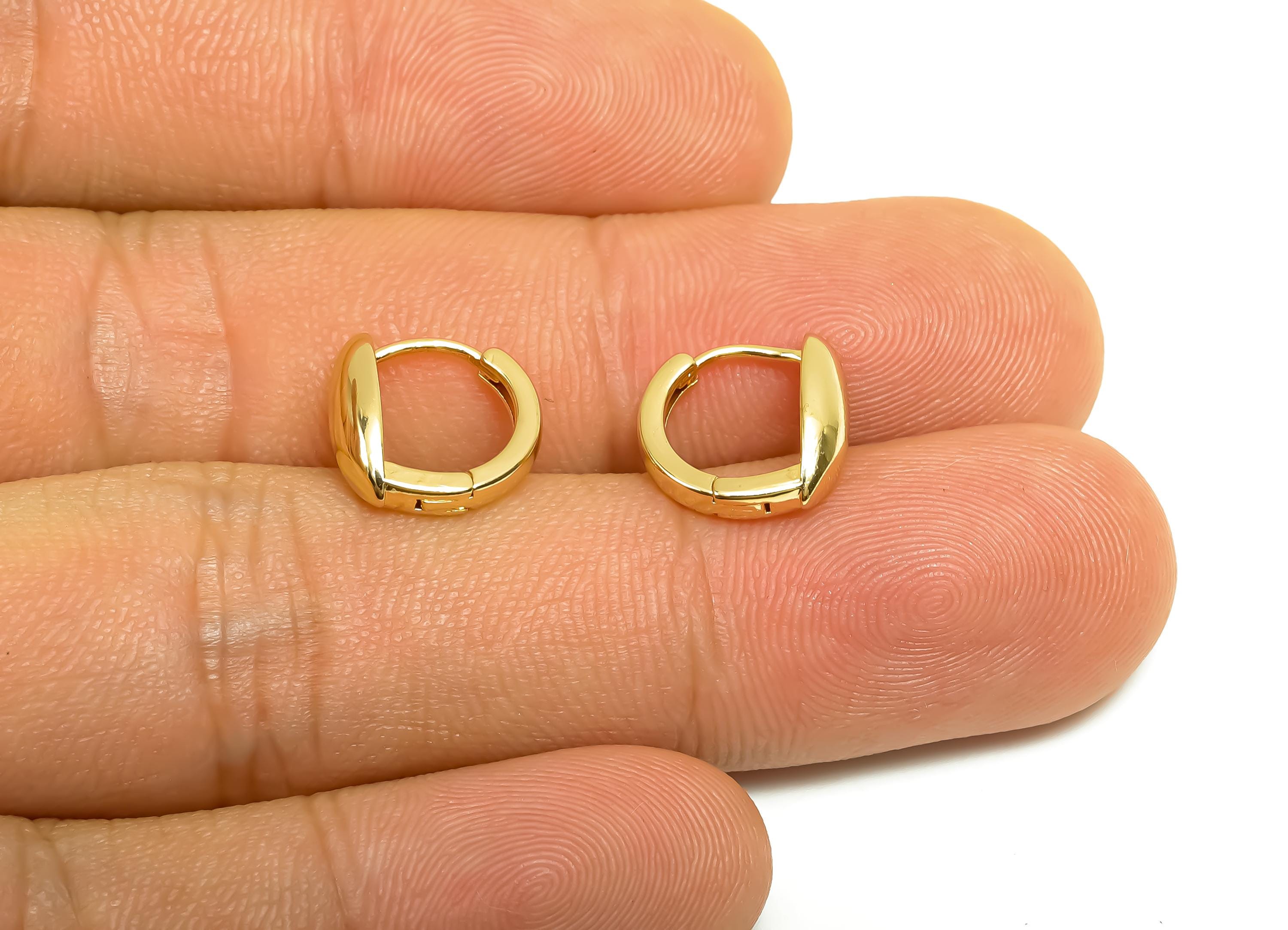 Marquise Hoop Earring - Minimalist For Her - Huggie Hoop Clasp Earring - Valentine's Day - 18K Real Gold Plating Brass -11x11x4mm - RGP8368 - DOMEDBAZAAR