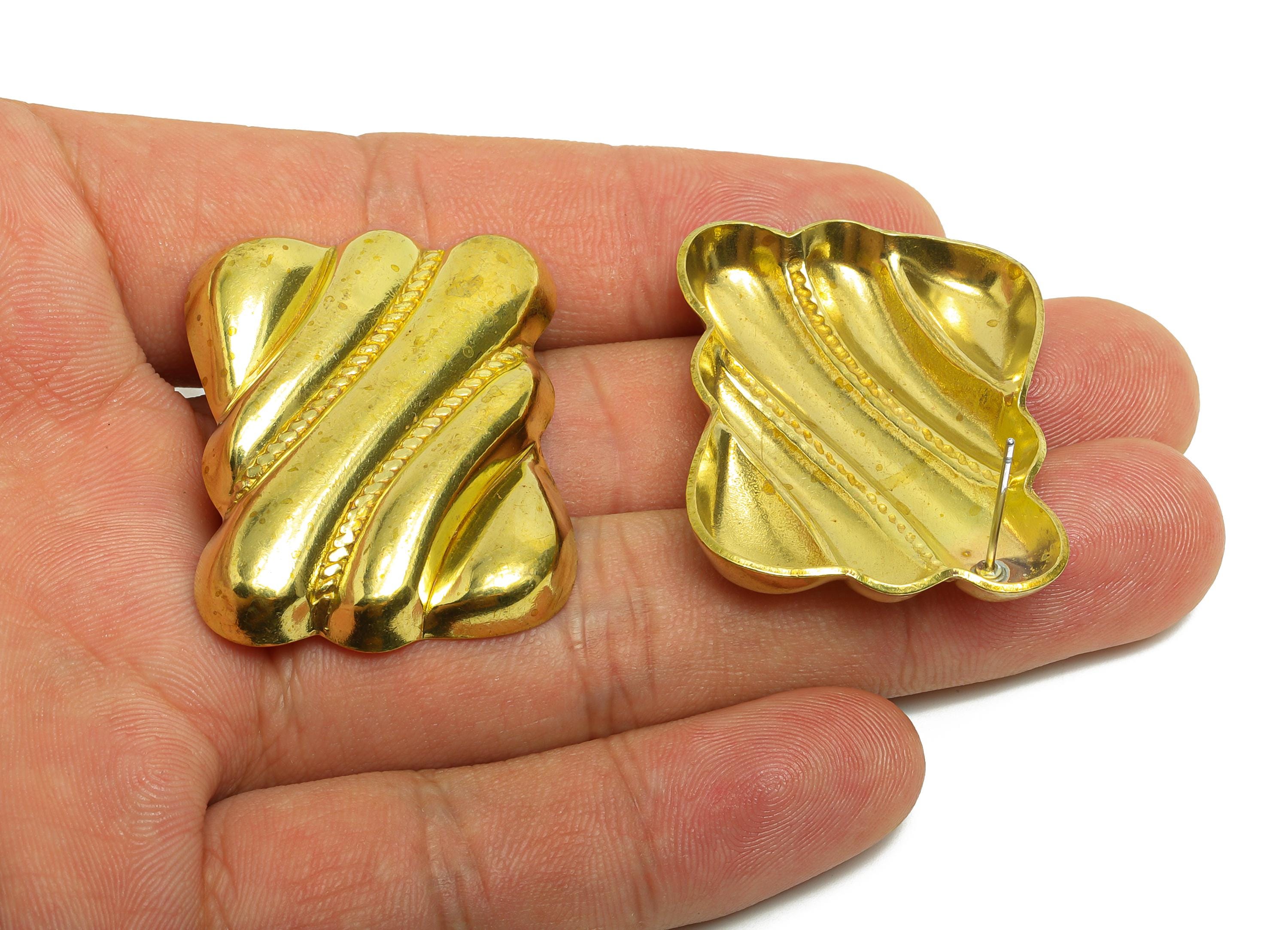 Brass Vintage Earring - Raw Brass Textured Abstract Earring Post - Elegant Vintage-Inspired Rippled Earring Stud - 39mx29x5mm - PP10782 - DOMEDBAZAAR