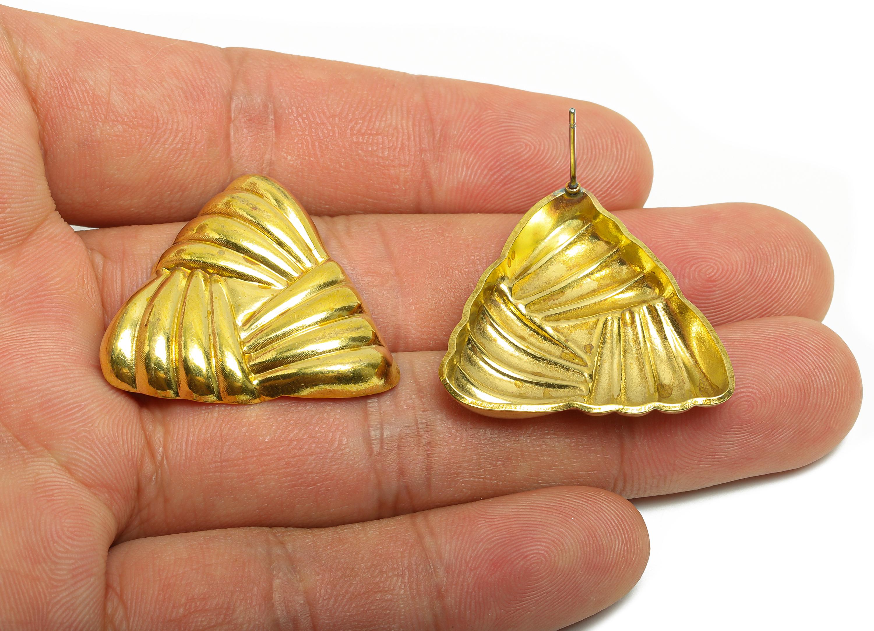 Vintage Triangle Earring Stud - Raw Brass Geometric Folded Triangle Earring - Retro Triangular Clip-On Earring Stud - 29x28x4.3mm - PP10783 - DOMEDBAZAAR