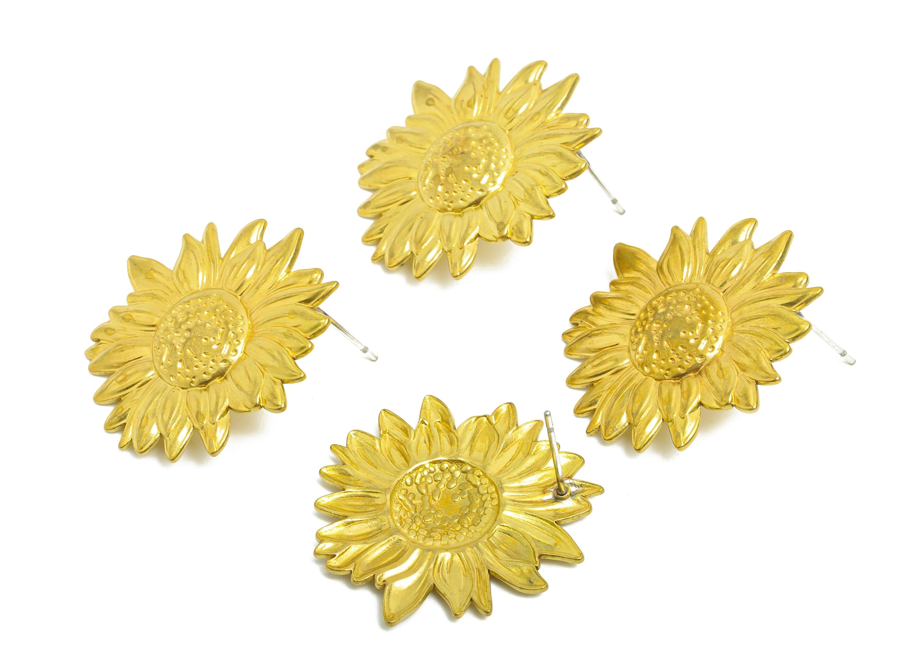 Brass Sunflower Stud Earring - Raw Brass Nature-Inspired Sunflower Earring Post - Brass Delicate Sunflower Earring - 27.7x26x2mm - PP10788 - DOMEDBAZAAR