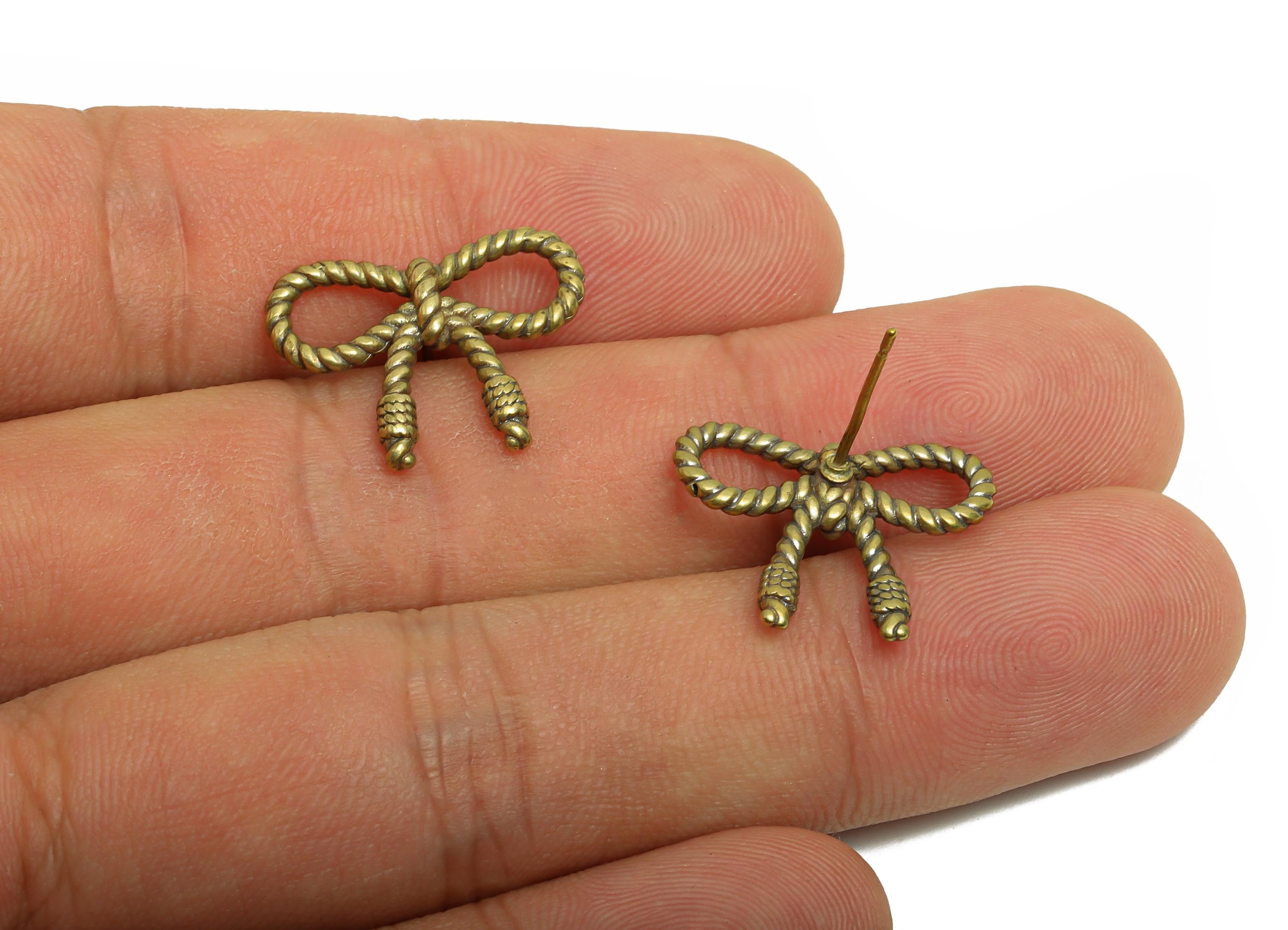 Vintage Bow Stud Earring - Raw Brass Textured Twist Knot Post - Brass Artisan Antique Jewelry - Handcrafted Jewelry - 19.82x15x4mm - PP10822 - DOMEDBAZAAR
