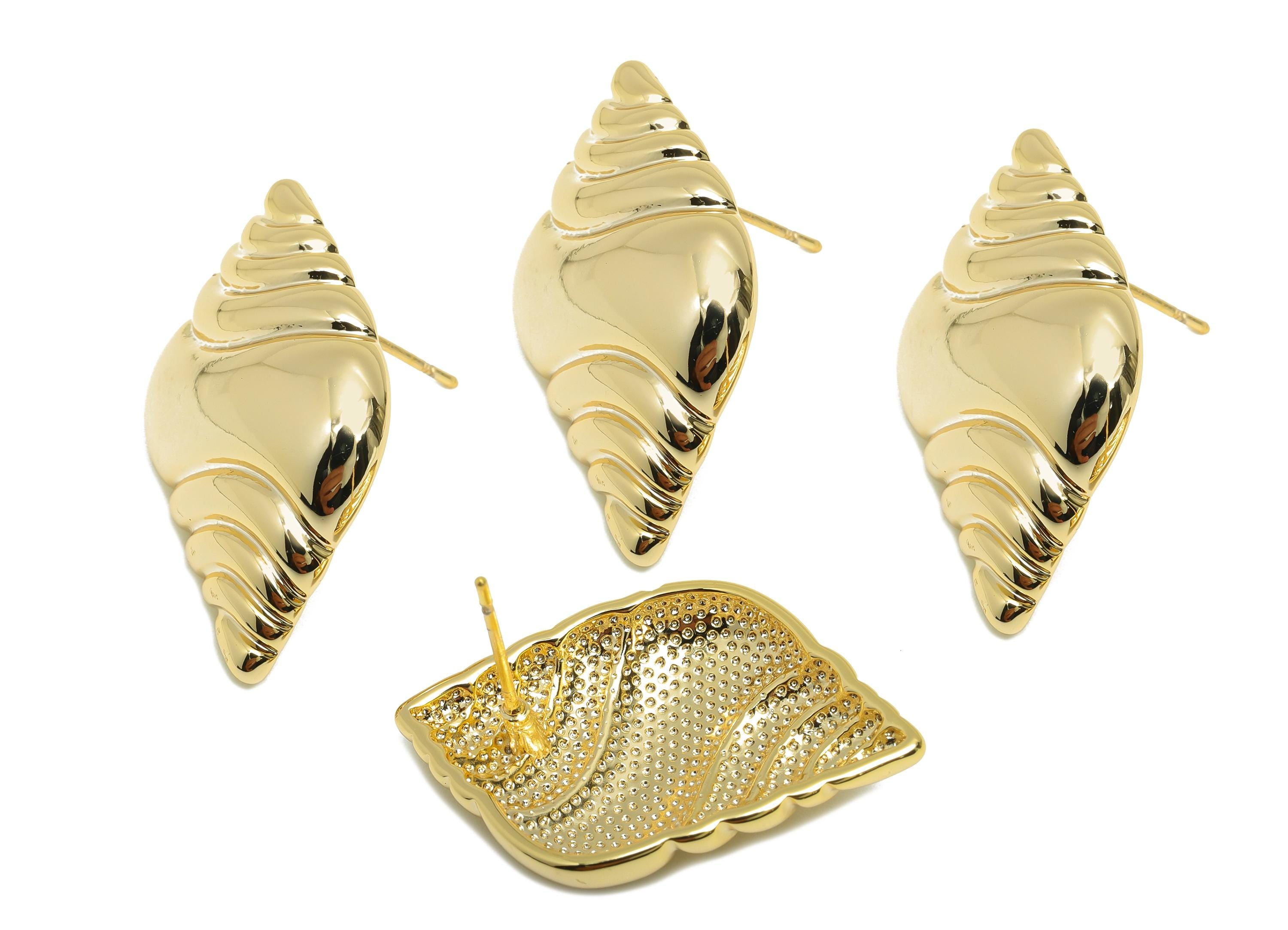 Vintage Conch Earring Stud - Brass Antique Conch Earring Post - Nautical Textured Conch Shell Earring - Gold Jewelry - 29x20x5mm - RGP10101 - DOMEDBAZAAR
