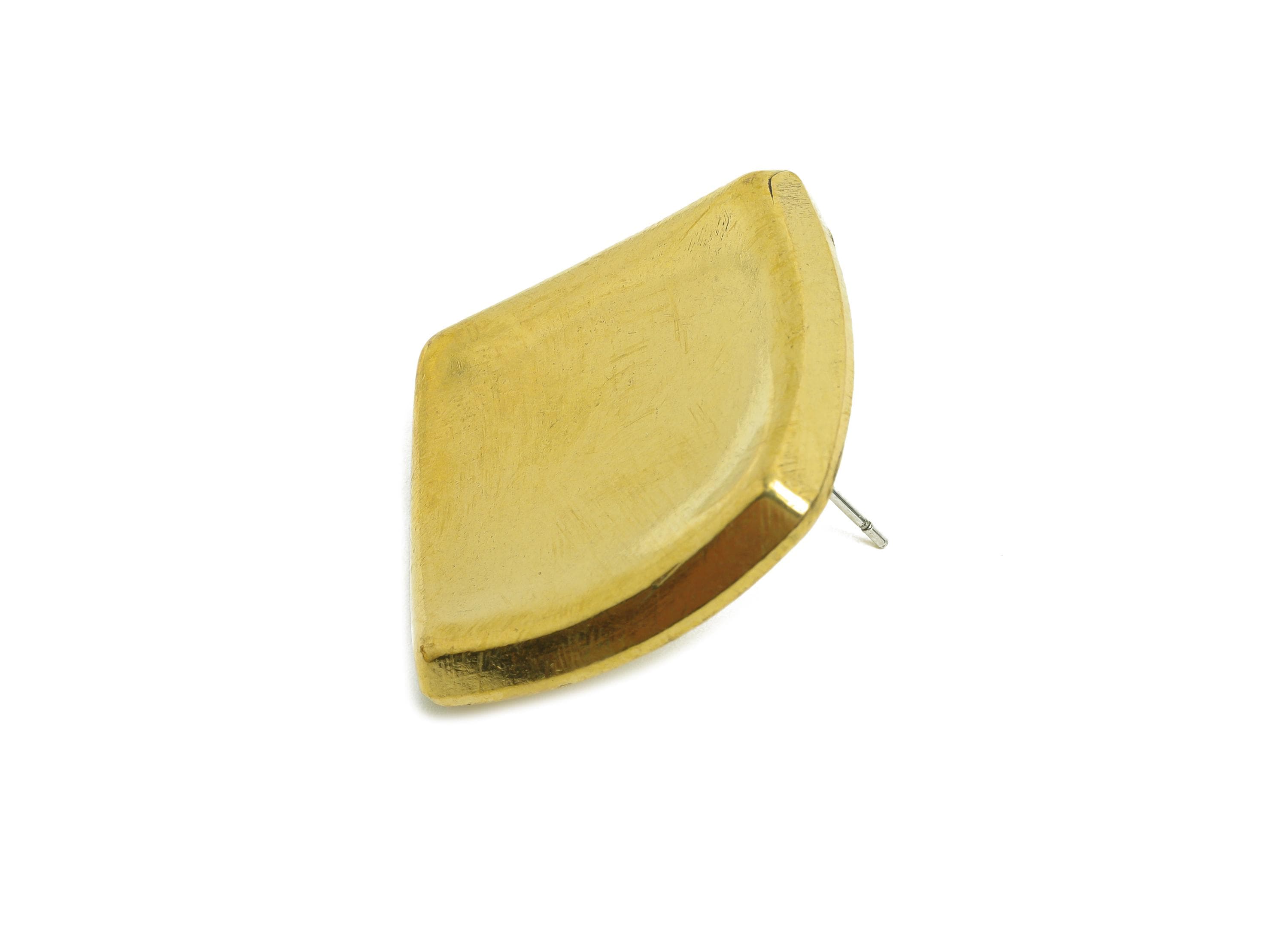 Bold Square Concave Earring Post - Raw Brass Elegant Concave Stud Earring - Brass Elegant Concave Stud Earrings - 34x28x3mm - PP10801 - DOMEDBAZAAR