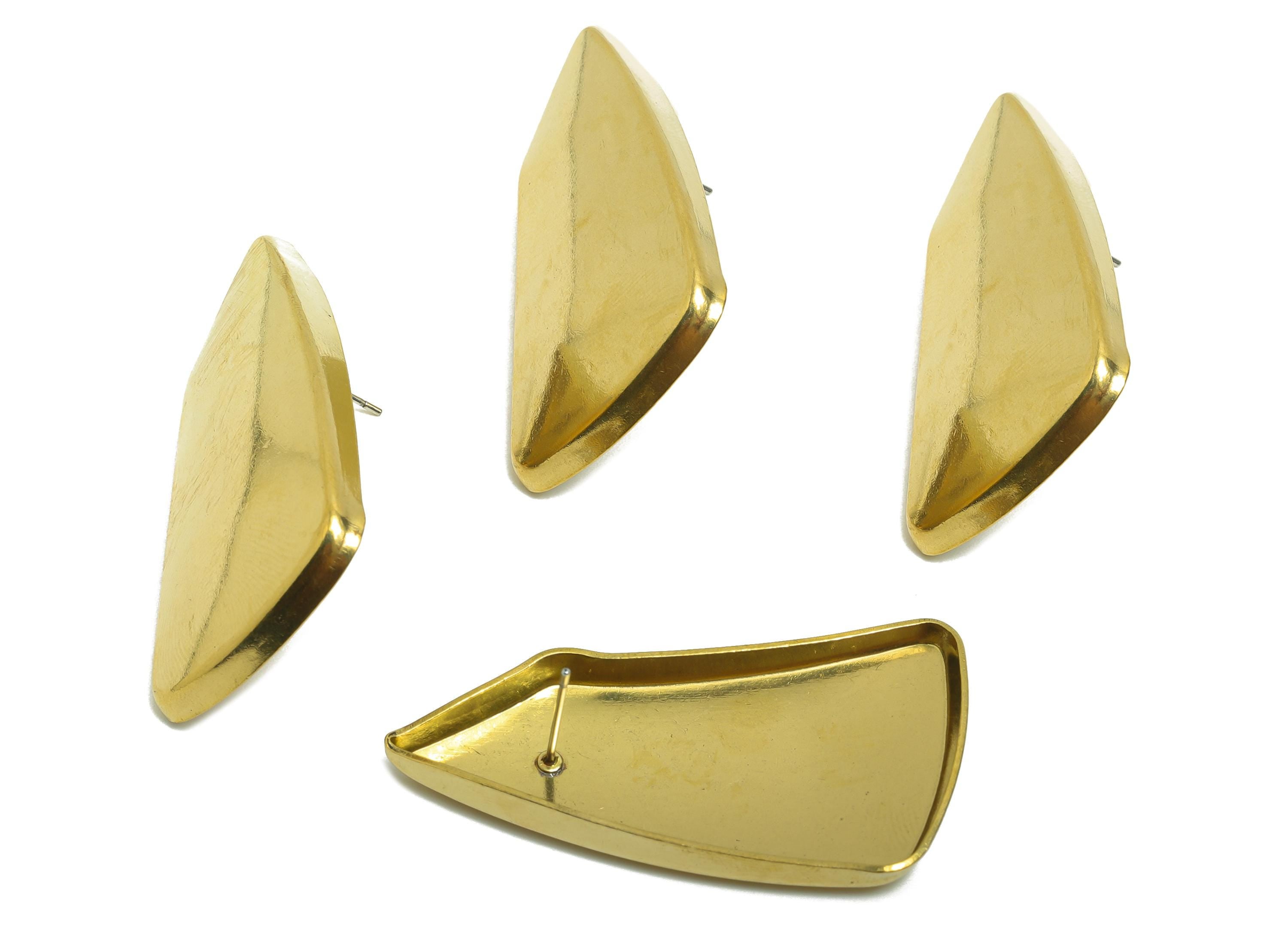 Vintage Irregular Earring - Raw Brass Contemporary Polished Earring Stud - Sleek Asymmetrical Geometric Earring Stud - 46x25x5mm - PP10817 - DOMEDBAZAAR