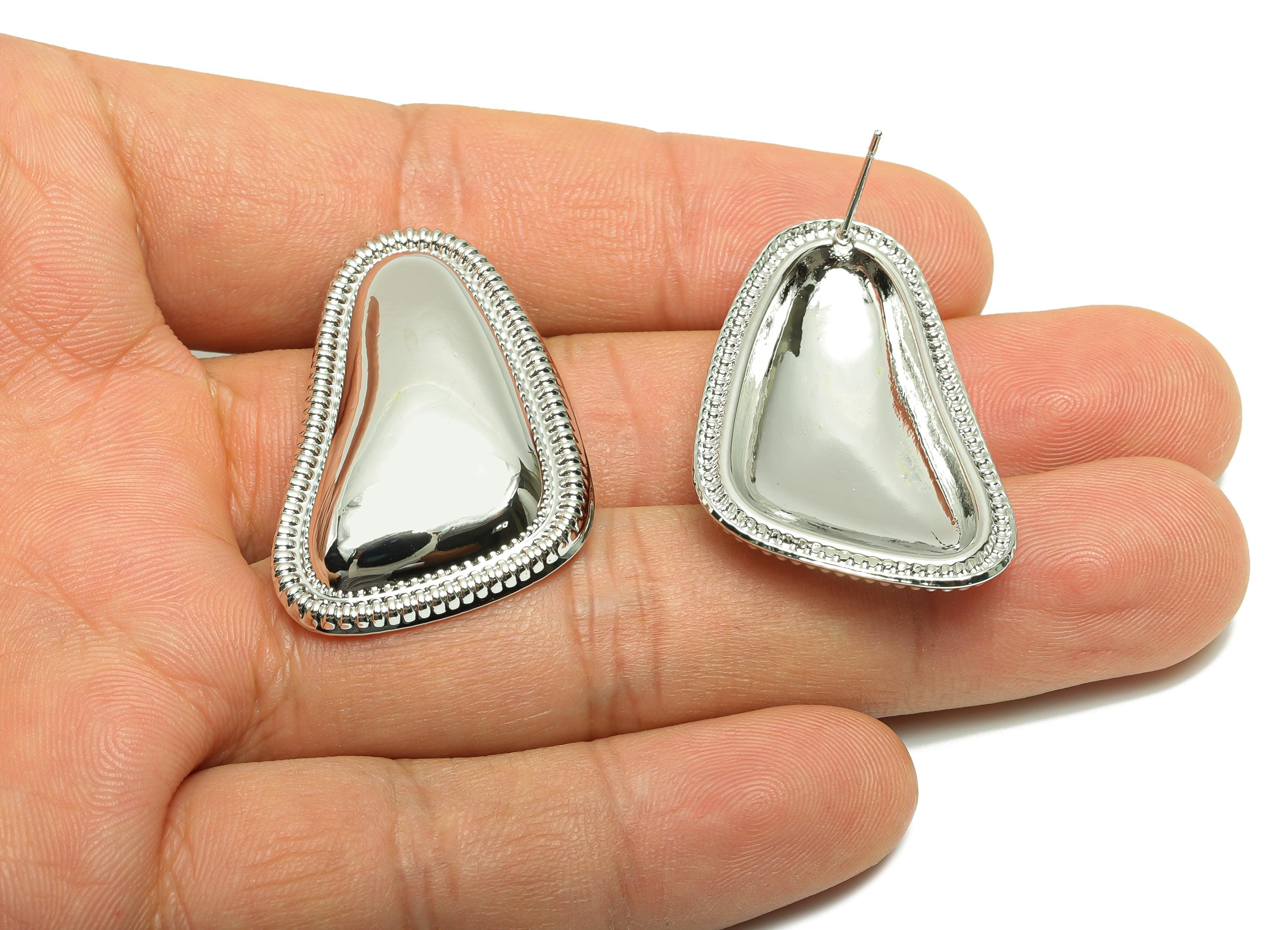 Brass Vintage Triangle Earring - Brass Artistic Triangle Embossed Borders Earrings Post - Trendy Silver Jewelry - 35.2x24.7x5mm - RGP10034 - DOMEDBAZAAR