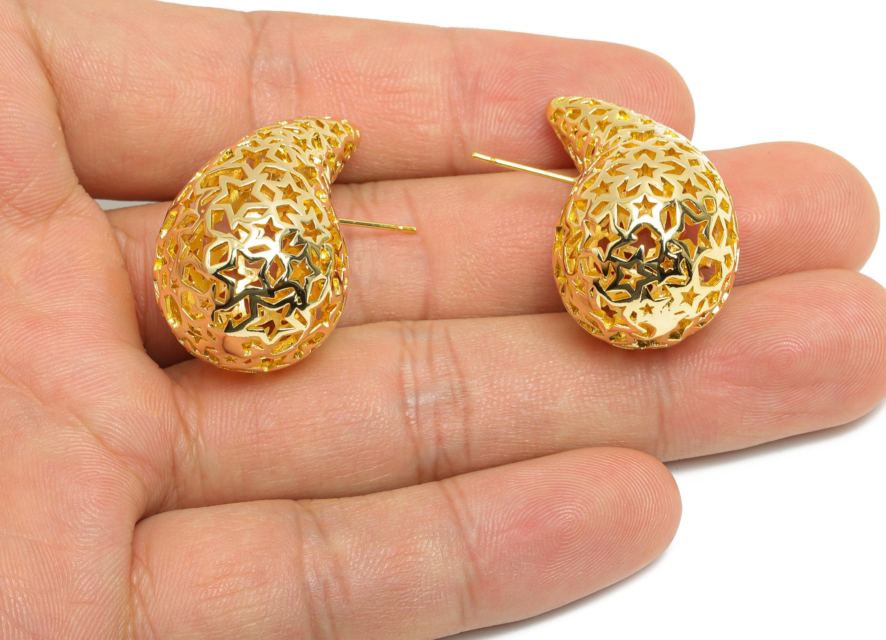 Star Earring Post - Brass Hollow Star Motif Earring - Artistic Earring Post - Trendy Intricate Earring - Bold Jewelry - 32x20x19mm - RGP9393 - DOMEDBAZAAR