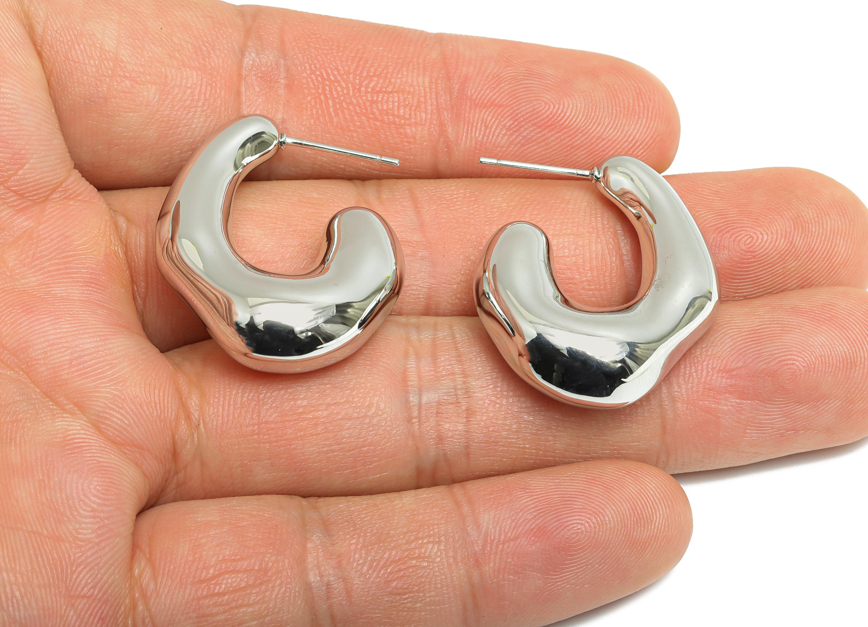 Abstract Hoop Earring - Brass Minimalist Hoop Earring - Modern Hoop Earring - Chunky Gold Stud - Artistic Earring - 33x25x9mm - RGP9414S - DOMEDBAZAAR