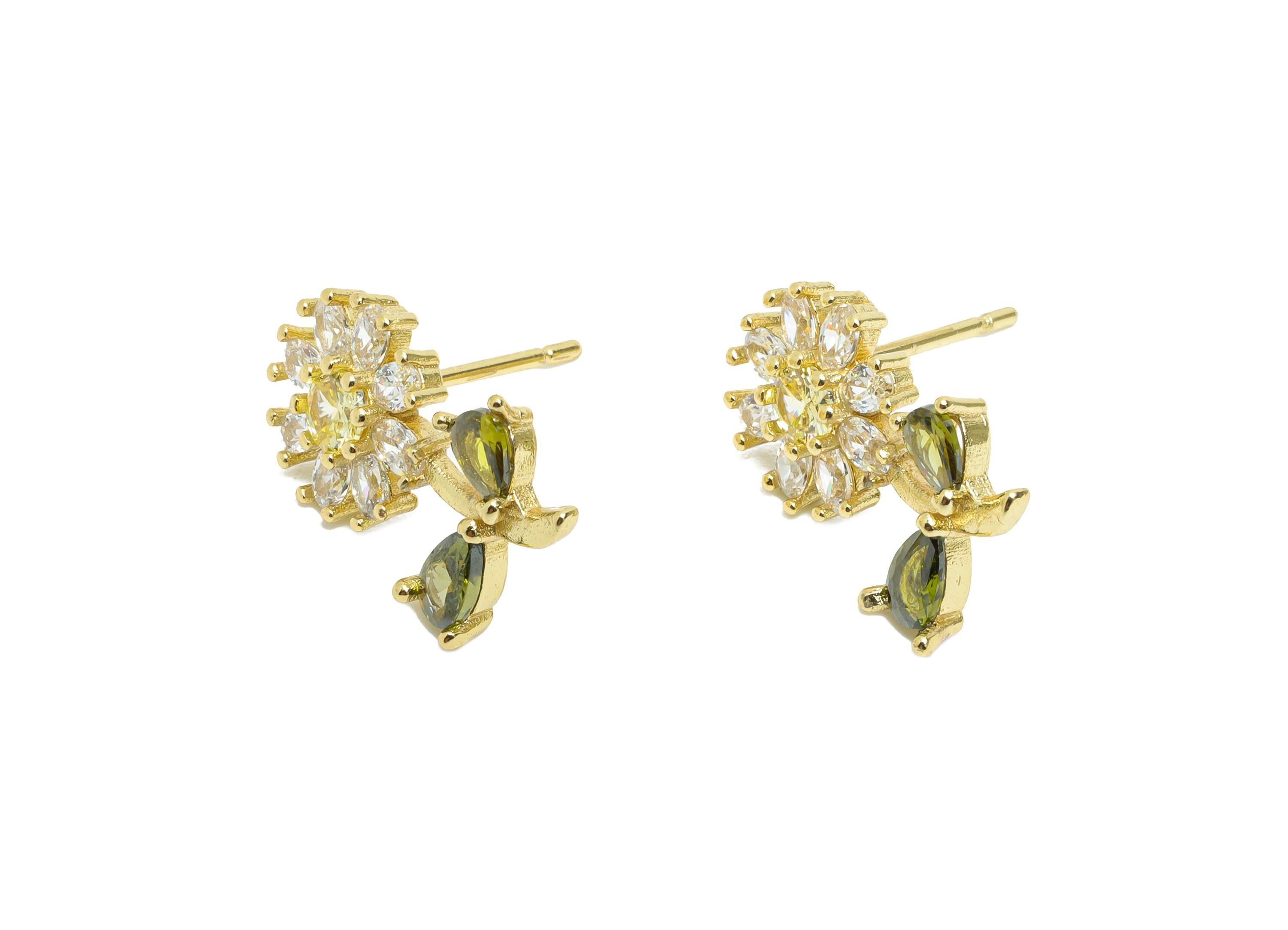 Sparkling Sunflower CZ Studs - Gold Botanical Earring Post - Brass Minimalism Jewelry - 18K Real Gold Plated - 17.84x11.09x0.84mm - RGP9843 - DOMEDBAZAAR