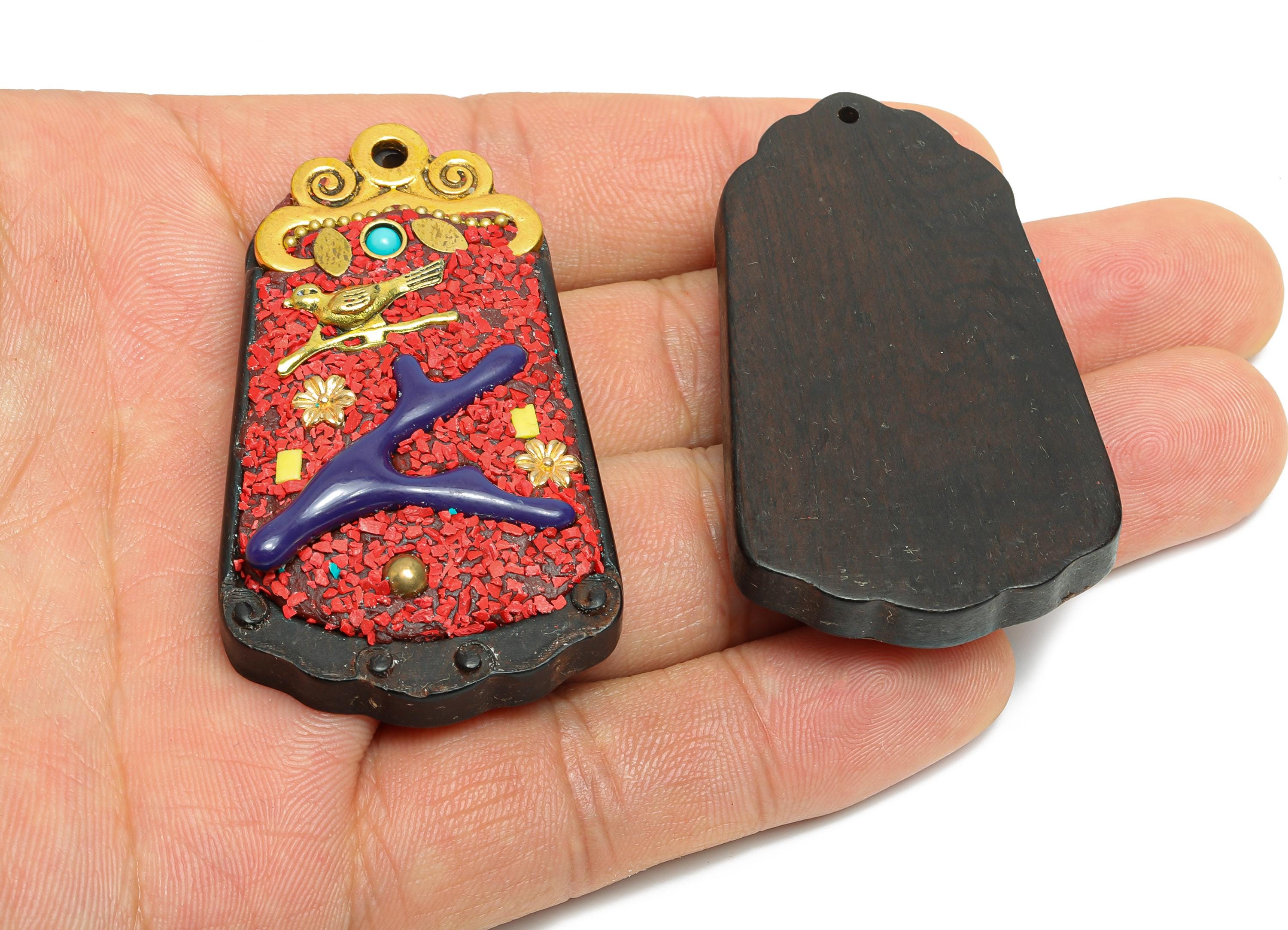 Sandalwood Flower Bird Pendant - Alloy Ethnic Style Pendant - Resin Trapezoid Nepalese Handmade Jewelry DIY - 56.21x32.96x9.83mm - RGP9845 - DOMEDBAZAAR