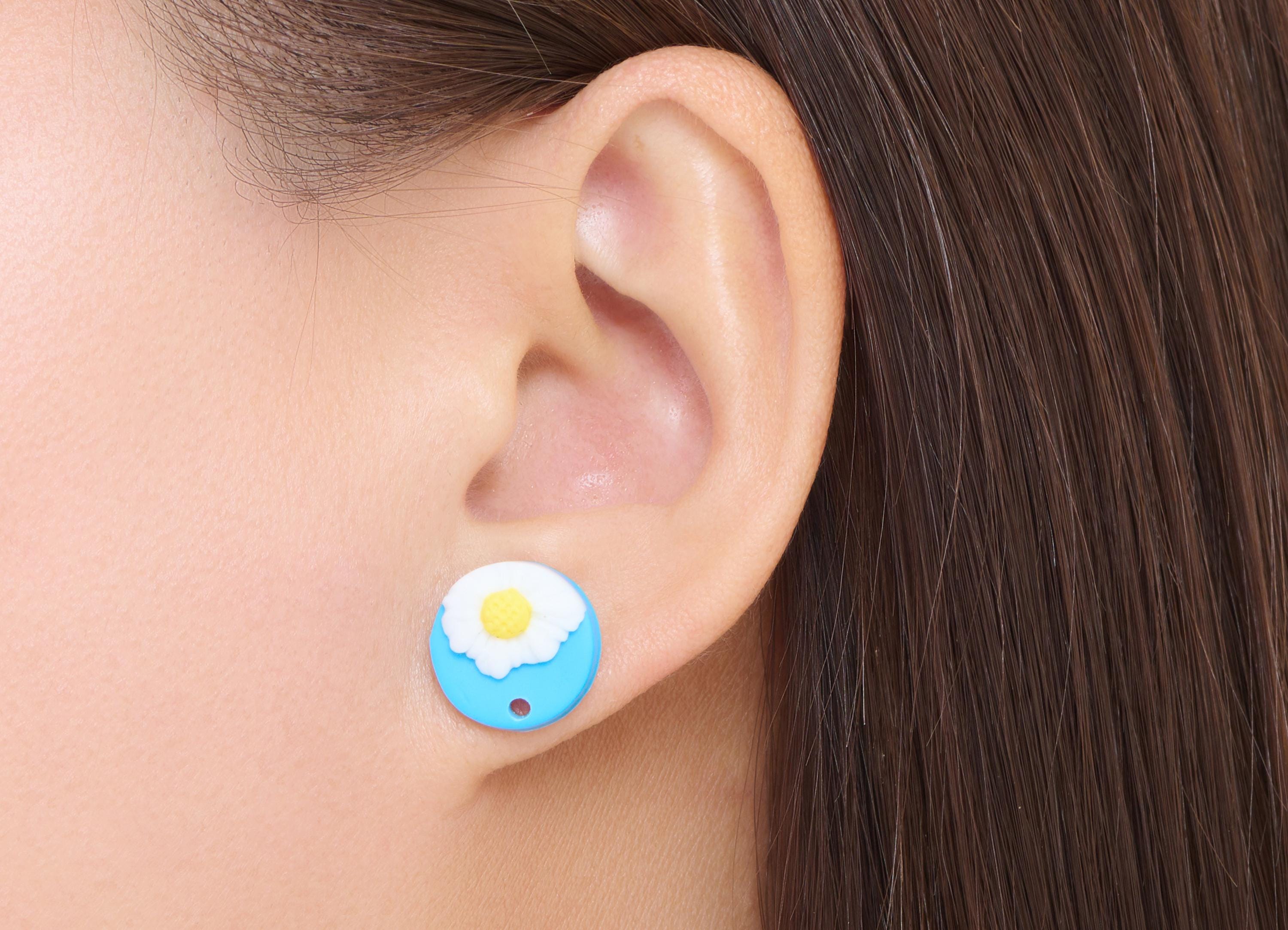 Floral Polymer Clay Earring Stud - Artistic Blue Daisy Polymer Clay Earring Post - Modern Polymer Clay Jewelry - 14.4x13.98x6.19mm - PC2352 - DOMEDBAZAAR