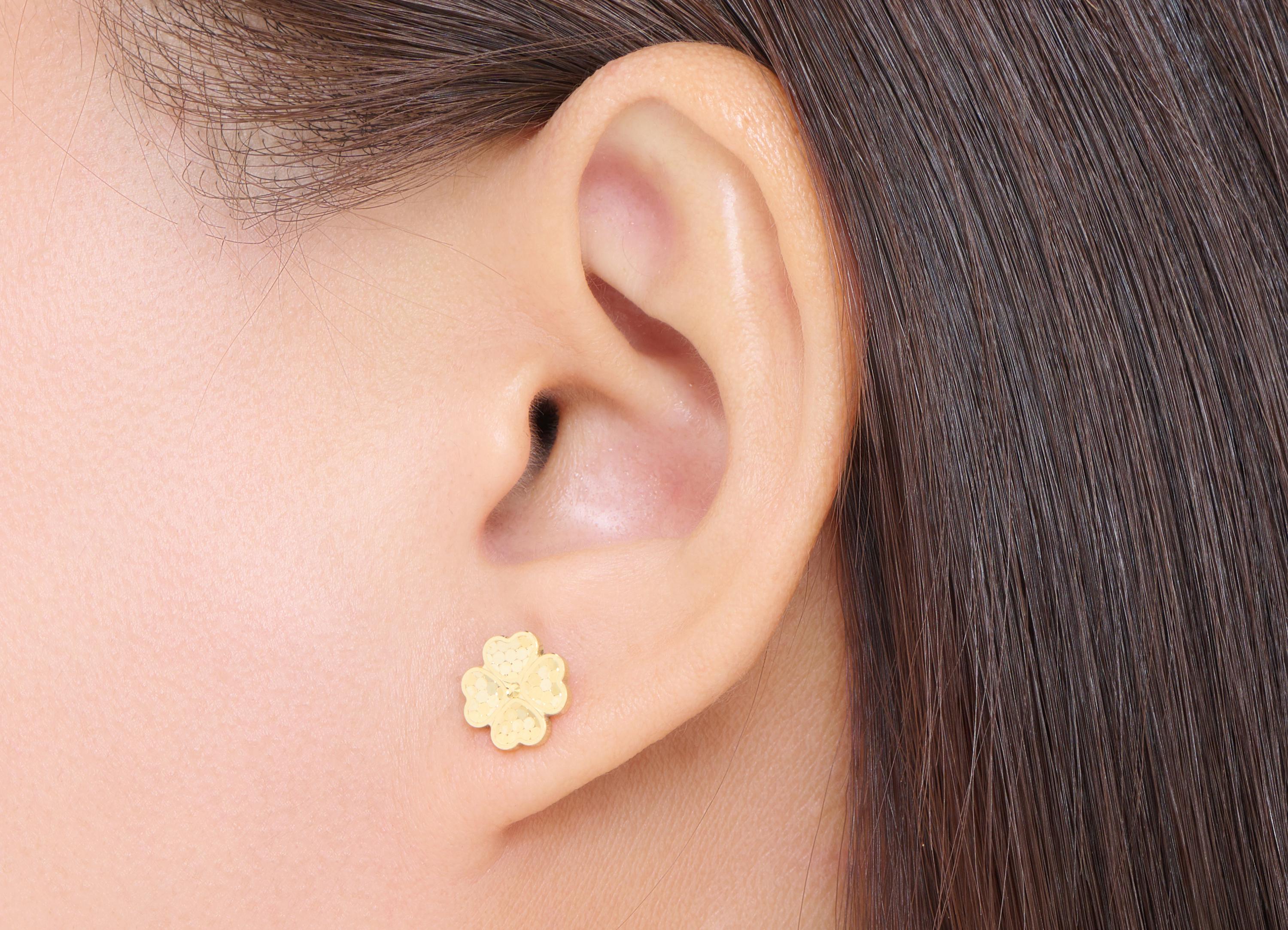 Heart Floral Earring Post - Raw Brass Textured Four Leaf Clover Stud - Modern Laser Cut Jewelry - Minimalist Jewelry - 9x9x0.8mm - PP11191 - DOMEDBAZAAR