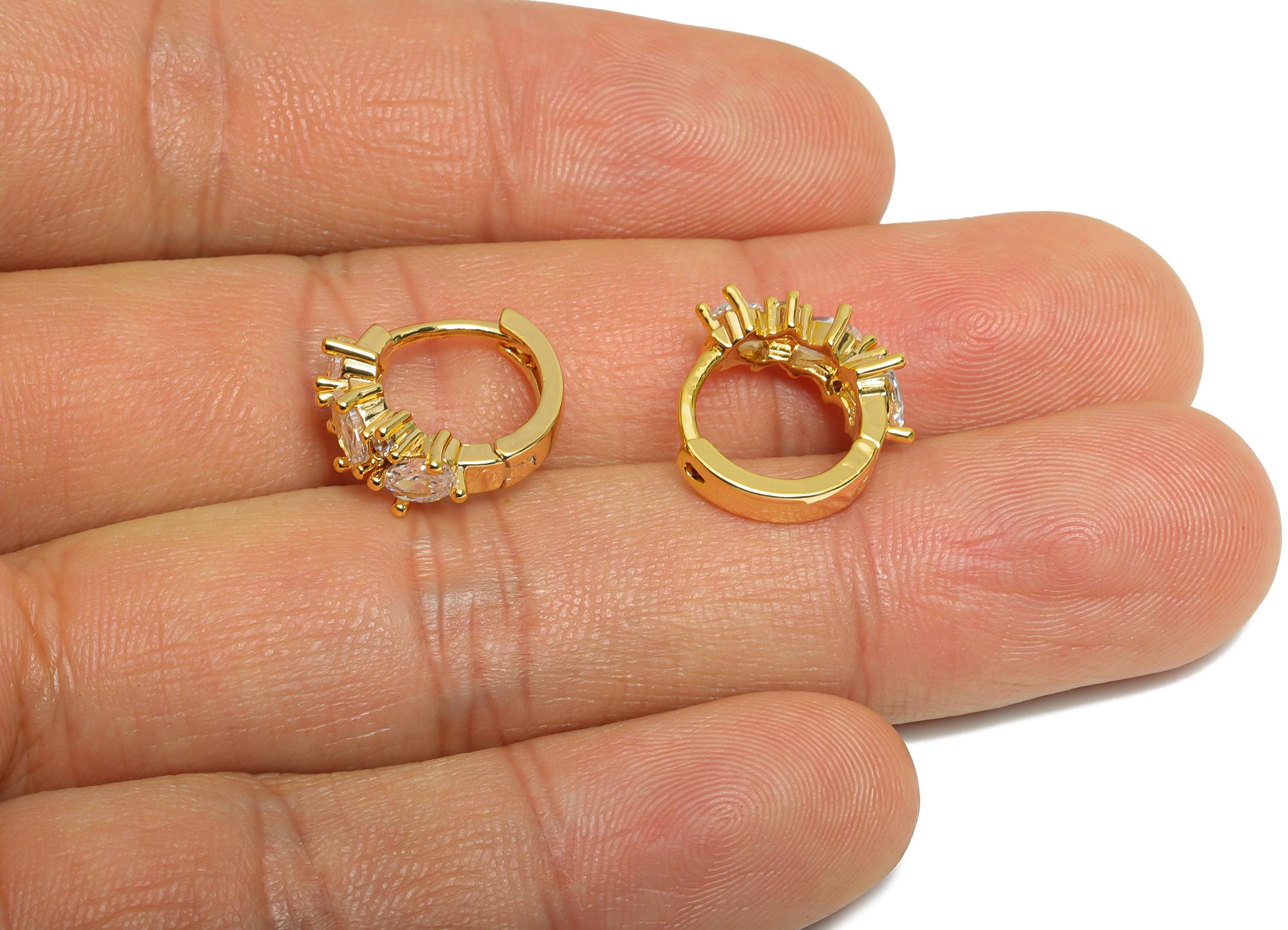Brass Oval Sparking Hoop - Brass Chic Huggie Hoop Clasp - Elegant Bling Cubic Zircon Earring - 18K Real Gold Plating - 15x6x3mm - RGP9681 - DOMEDBAZAAR