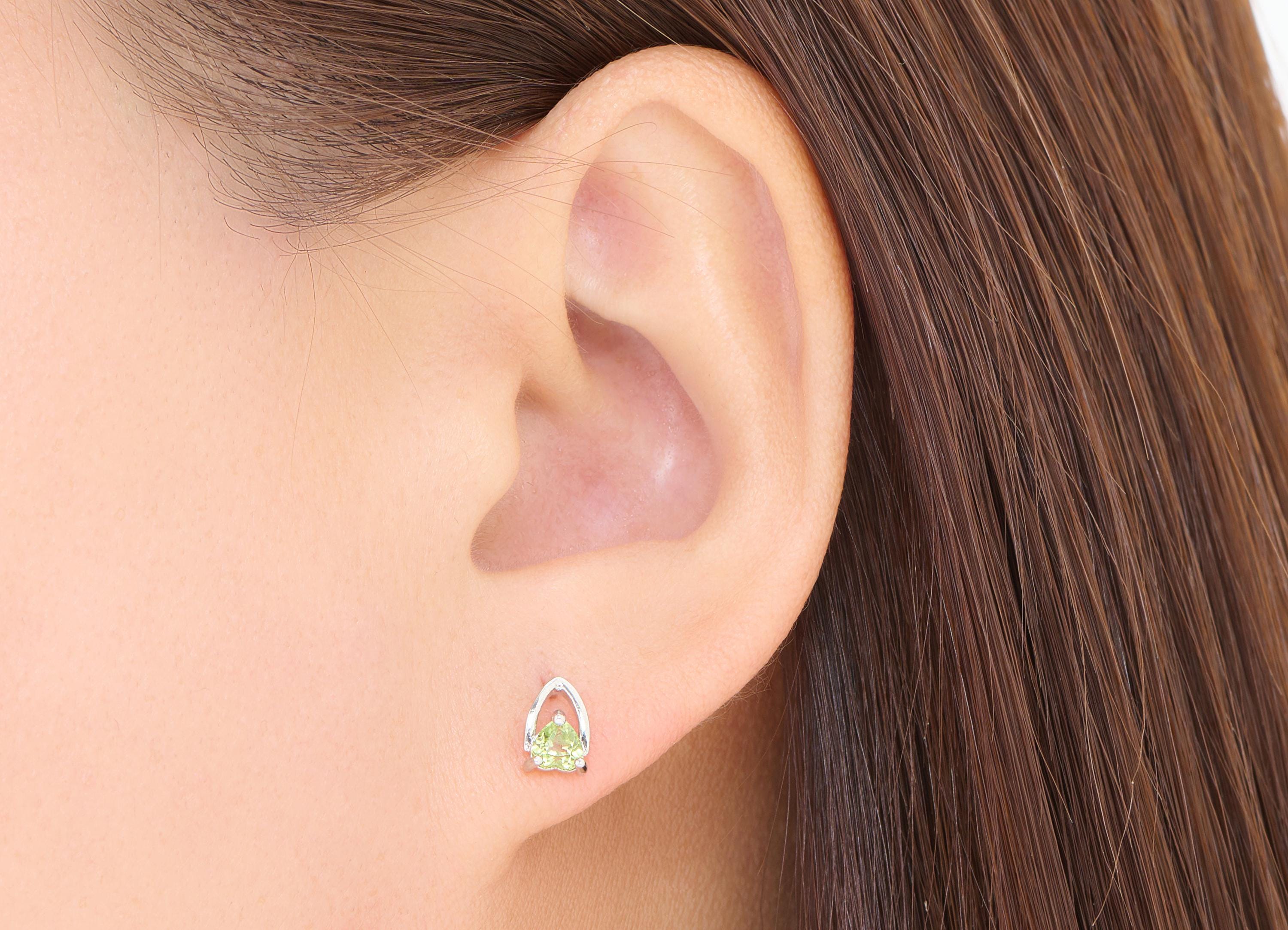 Olivine Brass Teardrop Stud - Refined Heart Gemstone Earring Post - Jewelry Making - Silver Stud - White K Plated - 7.9x5.17x3.25mm -NS2572 - DOMEDBAZAAR