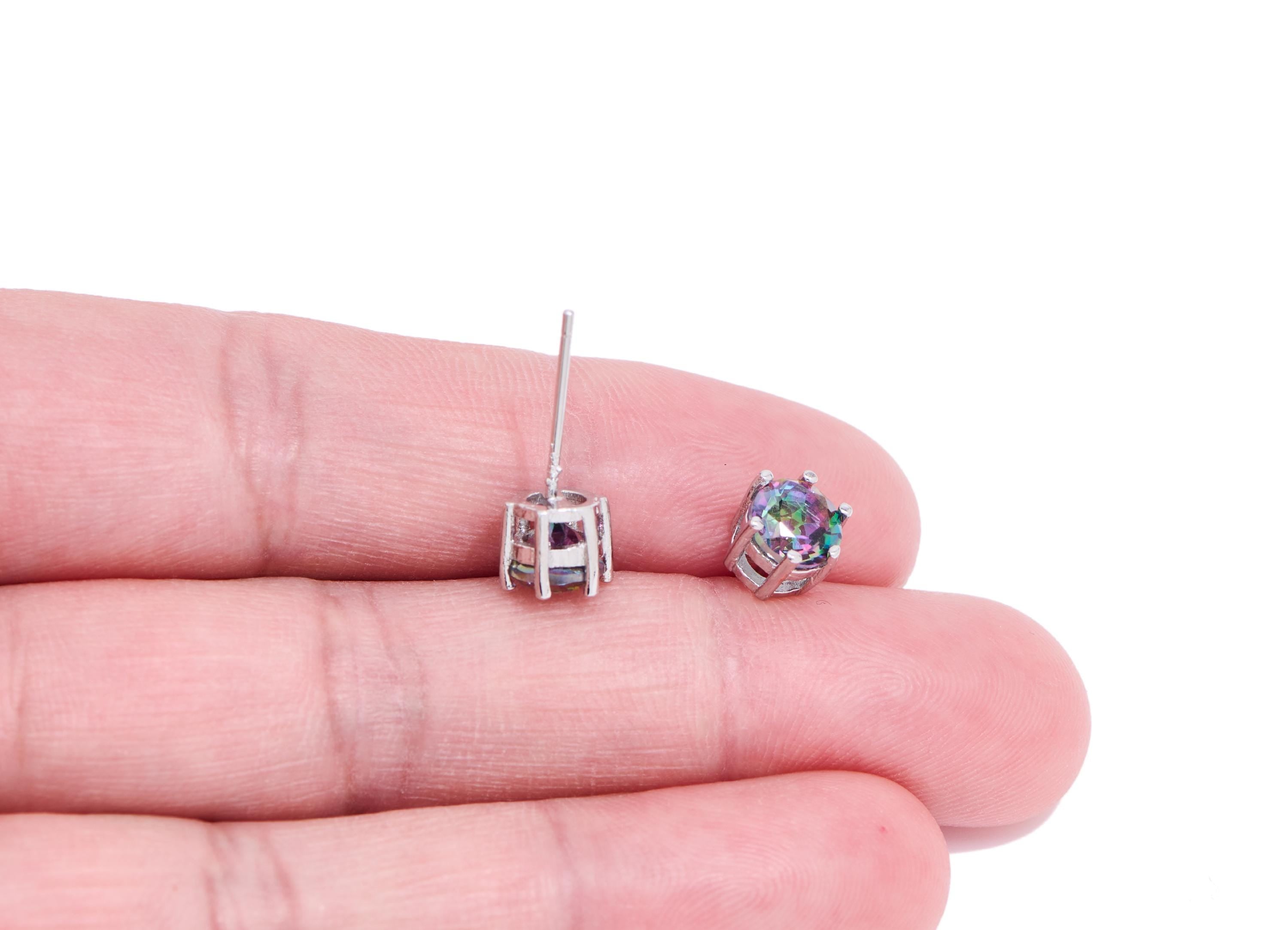 White Crystal Brass Round Stud - Faceted Natural Gemstone Post - Classic Jewelry Making - Silver Stud - White K Plated - 7x6.5x6mm - NS2633 - DOMEDBAZAAR